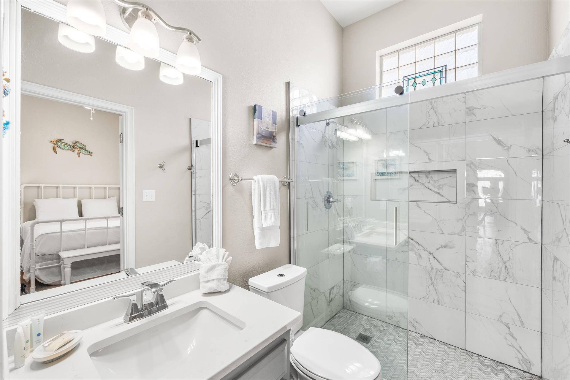 CRYSTAL SHORES - Residential