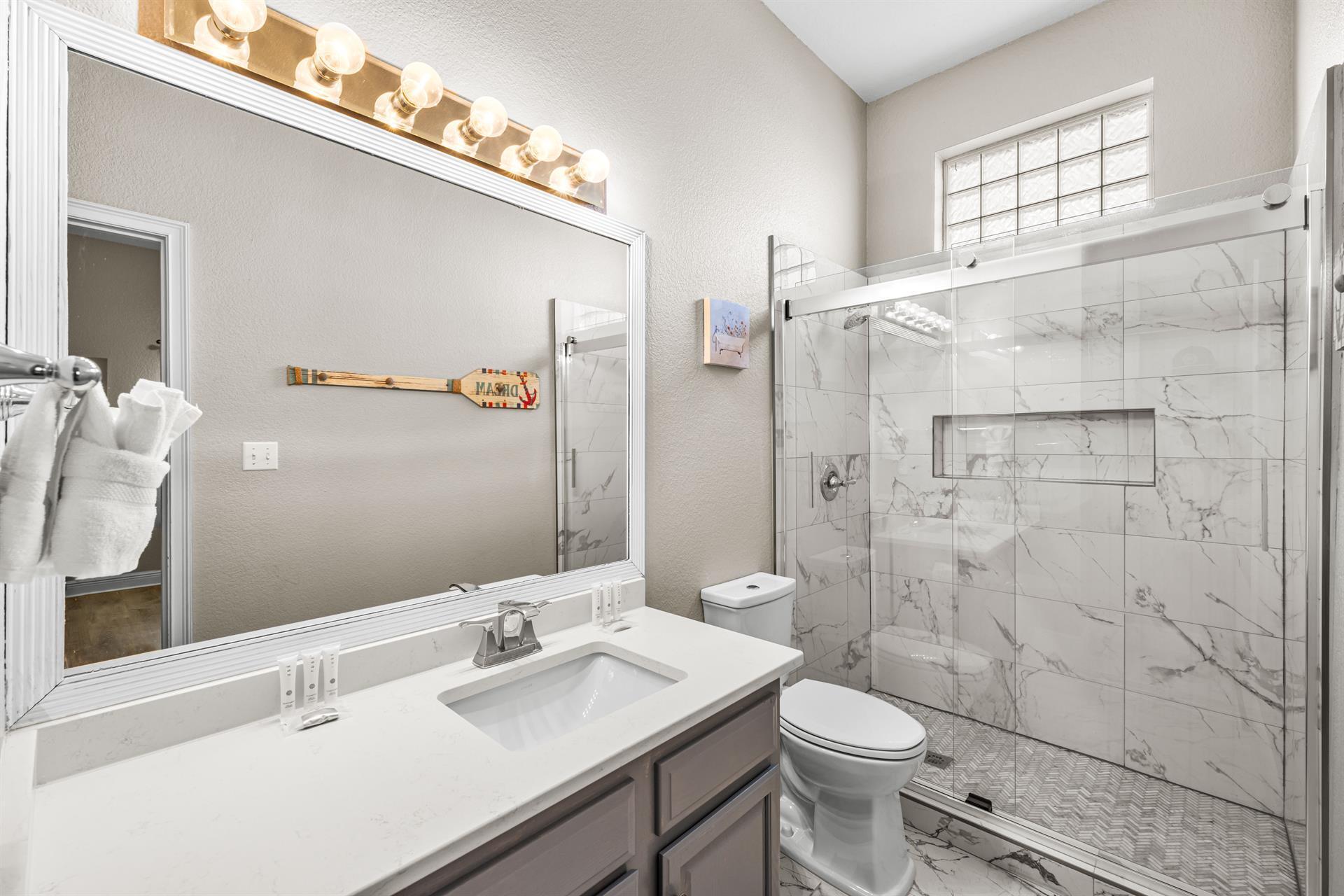 CRYSTAL SHORES - Residential