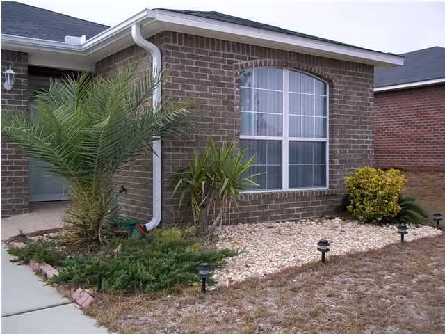 REDSTONE ESTATES - Residential Lease