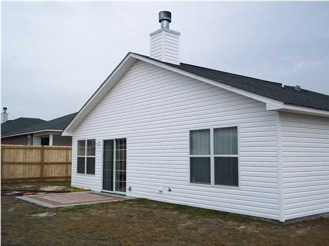 REDSTONE ESTATES - Residential Lease