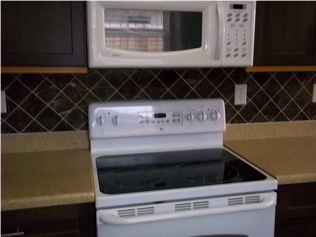 REDSTONE ESTATES - Residential Lease