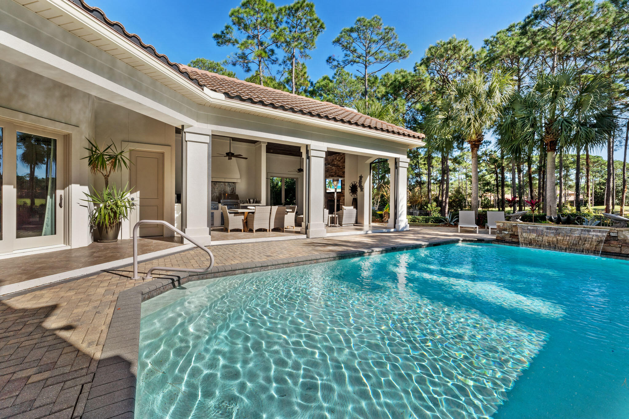 Burnt Pine - Residential