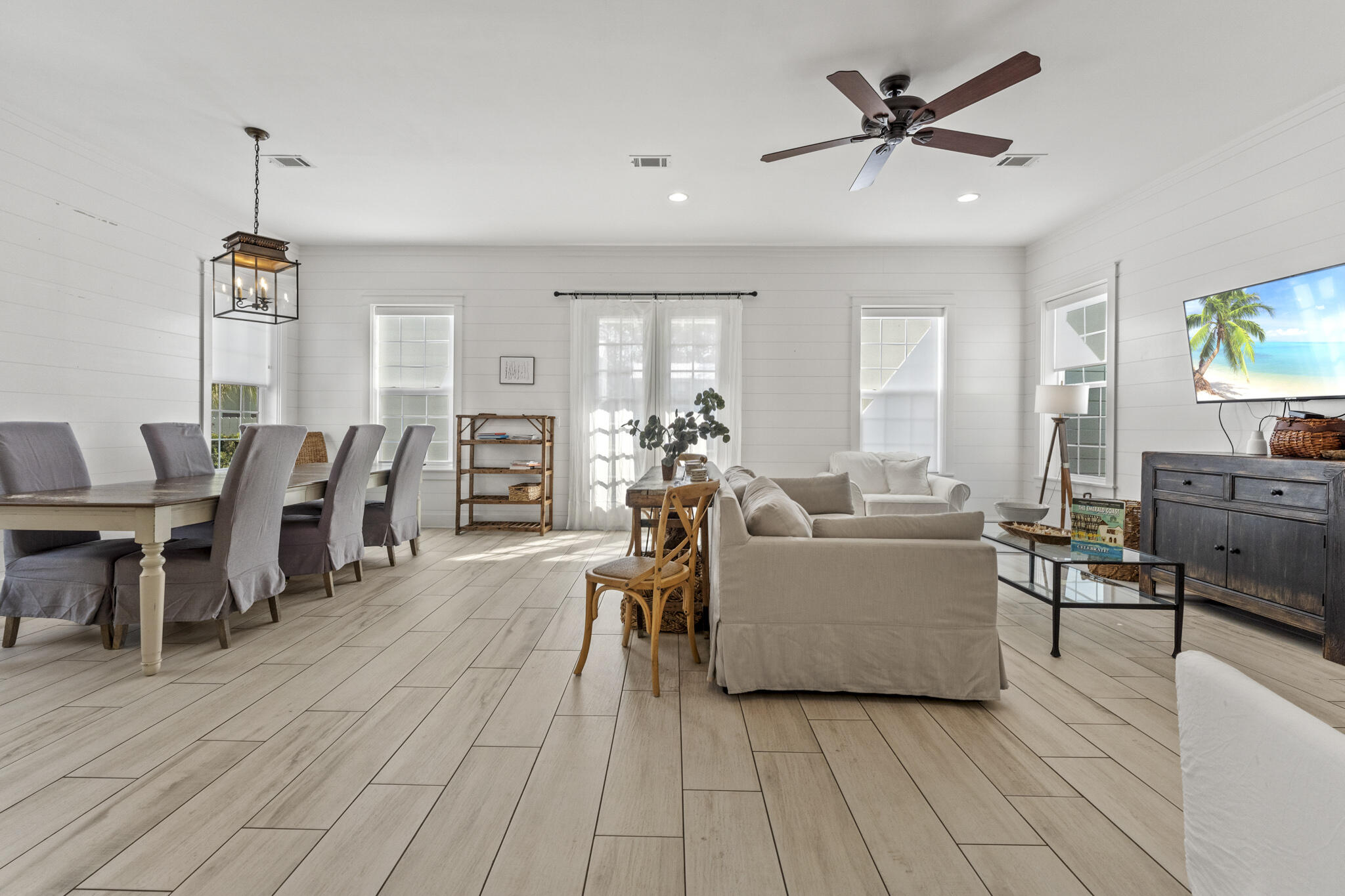 FRANGISTA BEACH 3RD ADDN - Residential