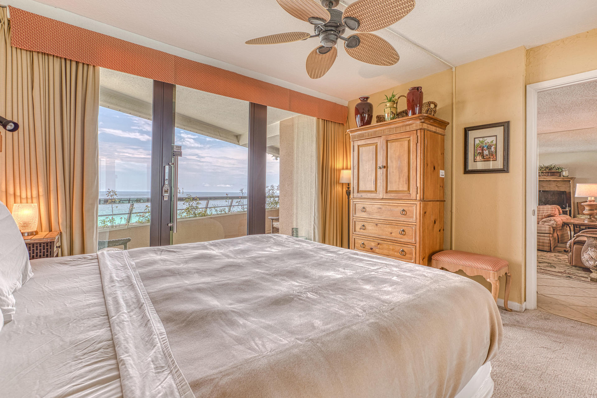 EDGEWATER BEACH CONDO PH 1 - Residential