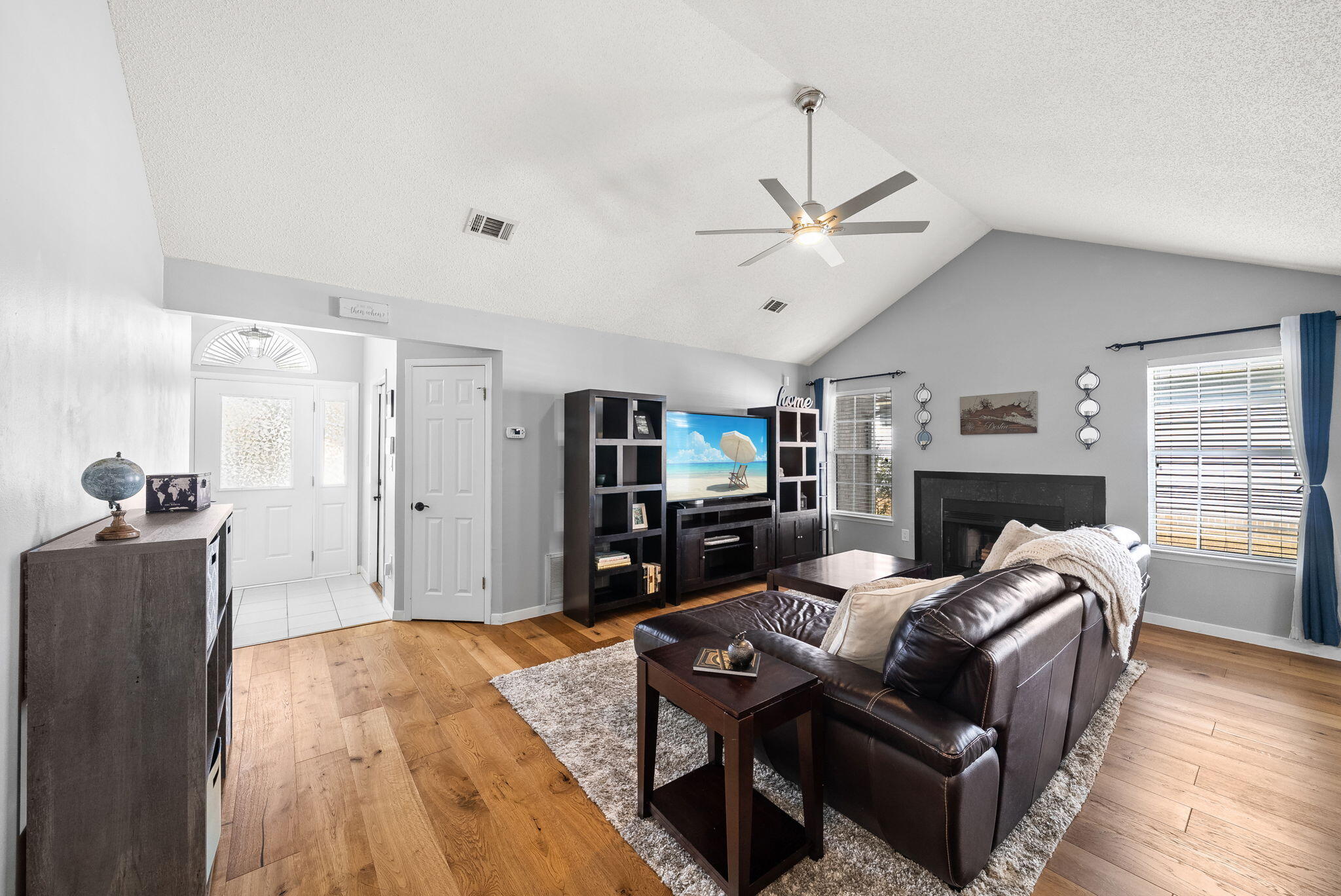 FAIRWAY LAKES PH 1 - Residential