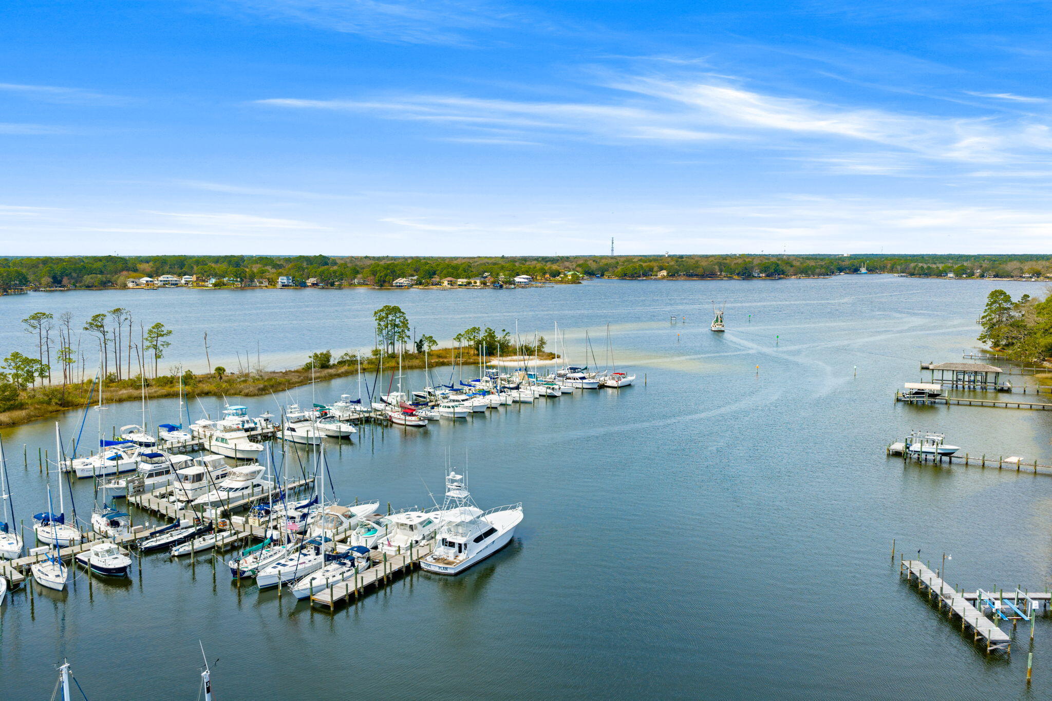 FAIRWAY LAKES PH 1 - Residential