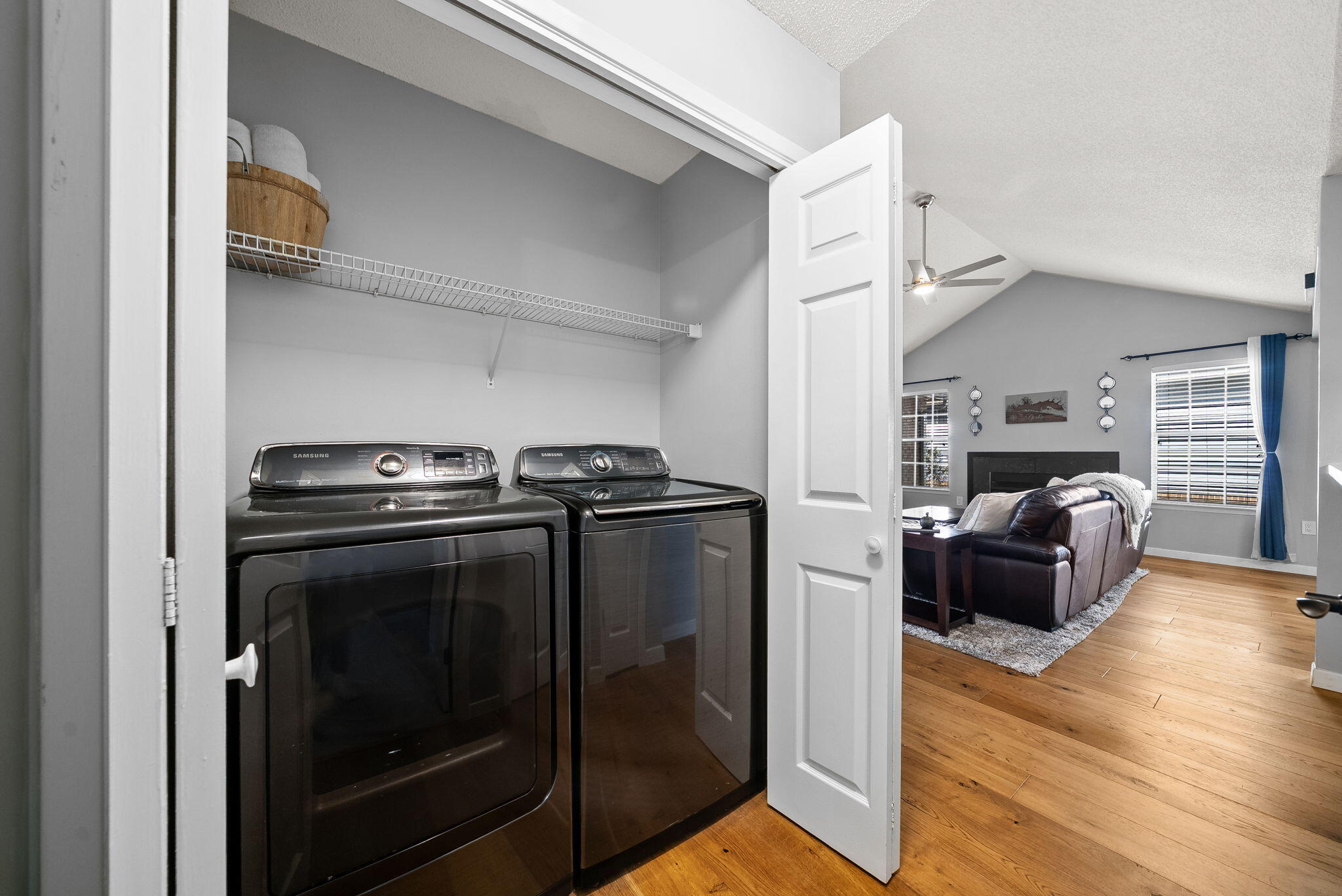 FAIRWAY LAKES PH 1 - Residential