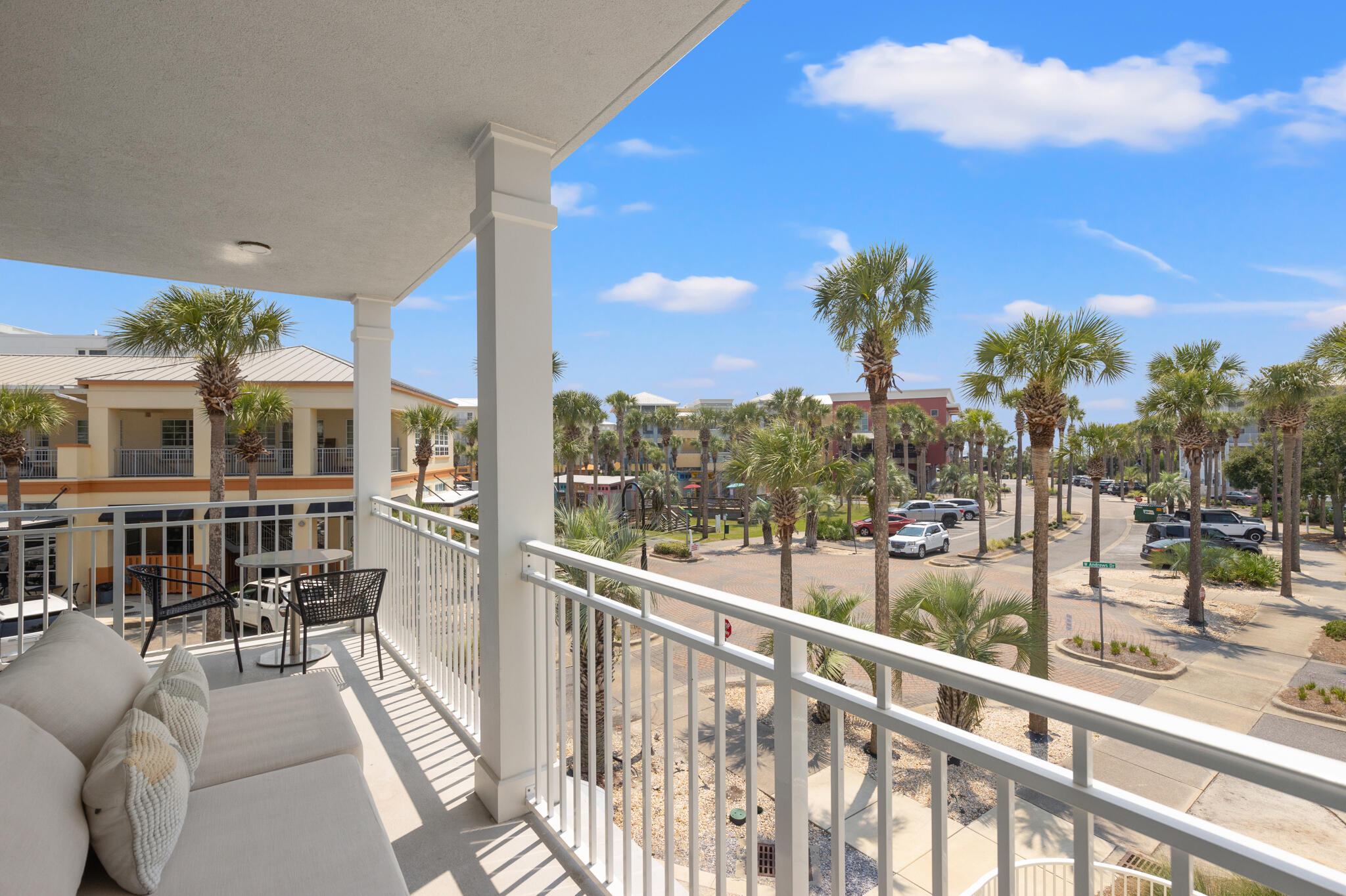 Gulf Place Residences - Residential