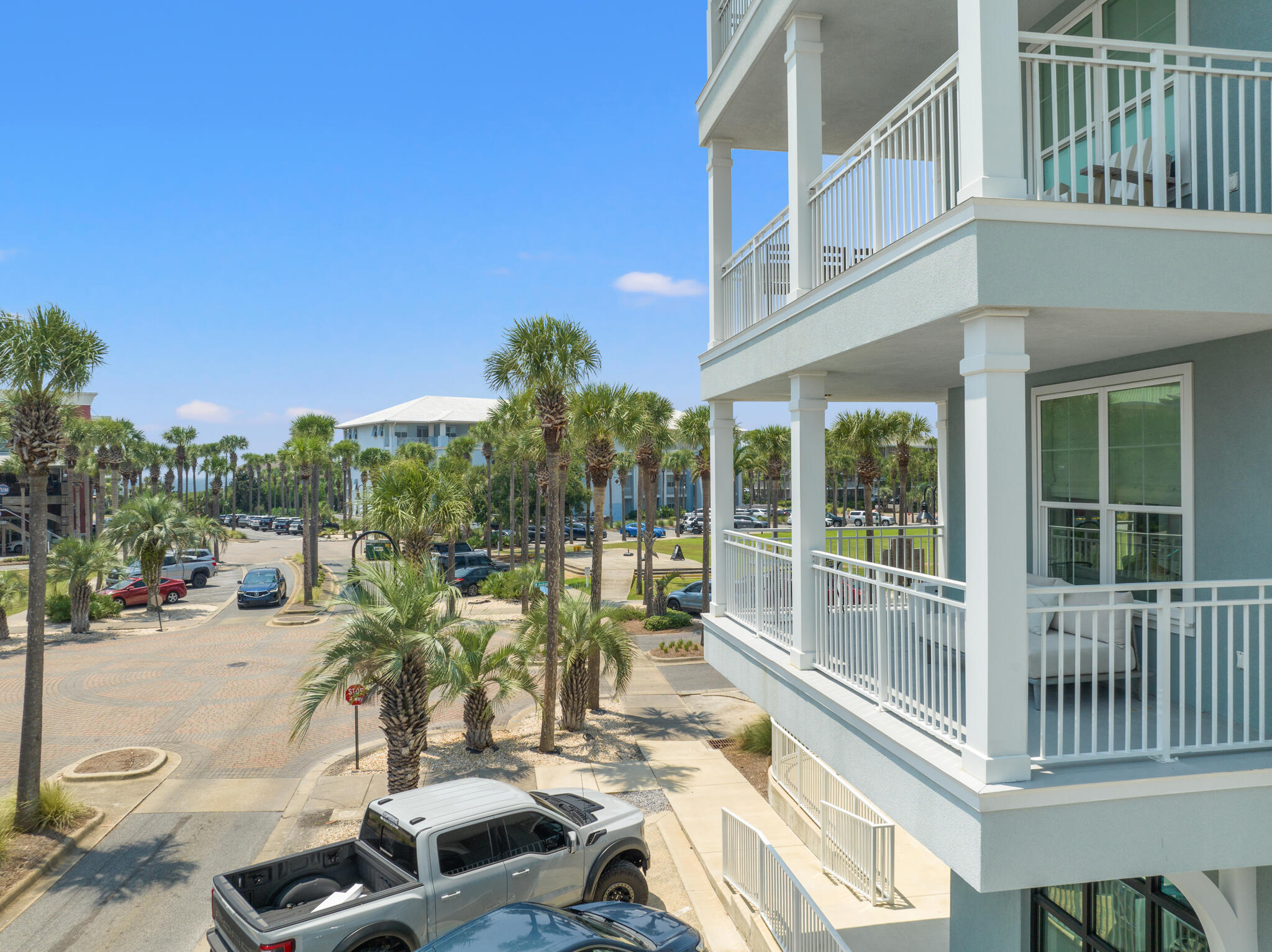 Gulf Place Residences - Residential