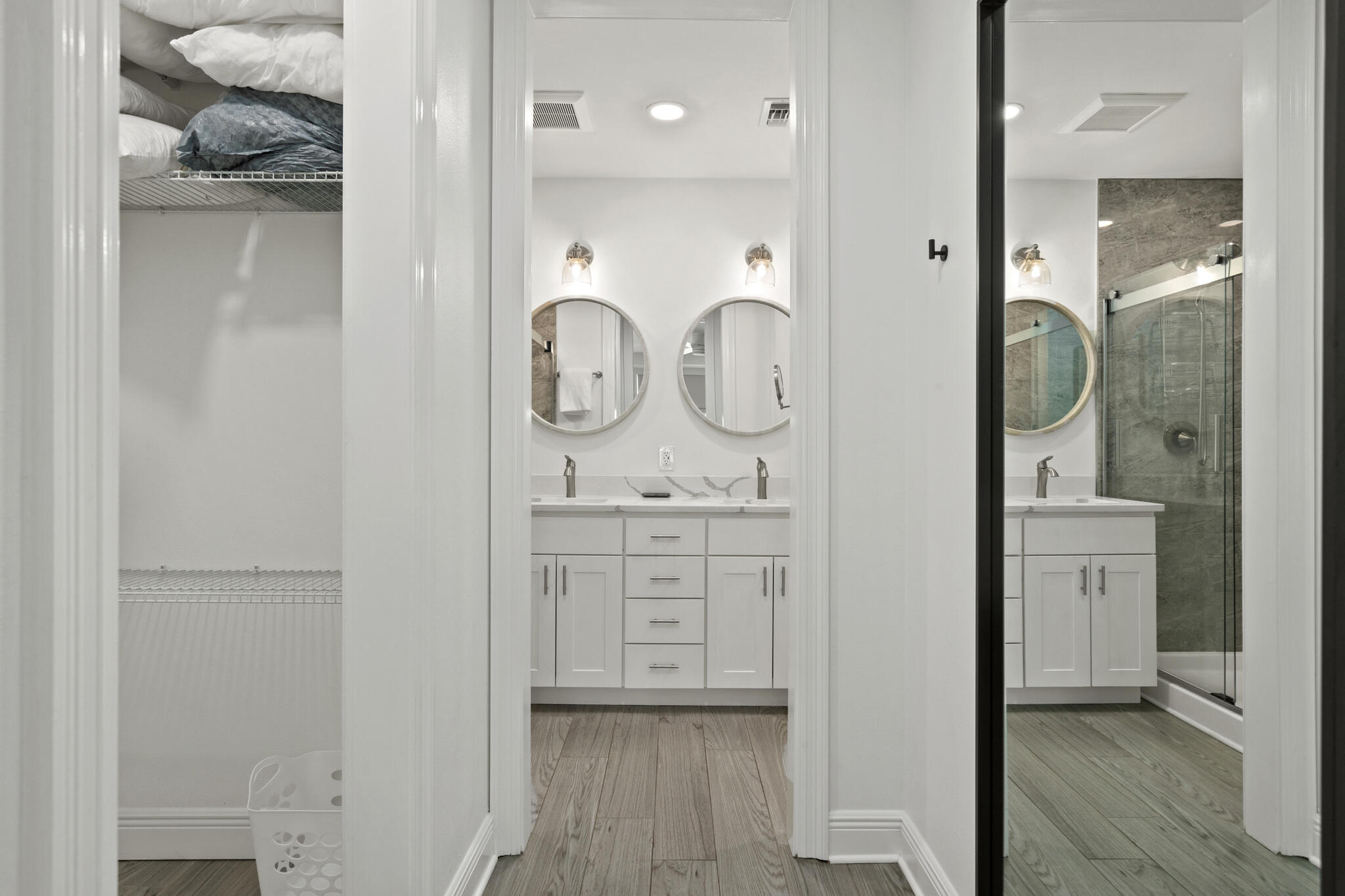 Gulf Place Residences - Residential