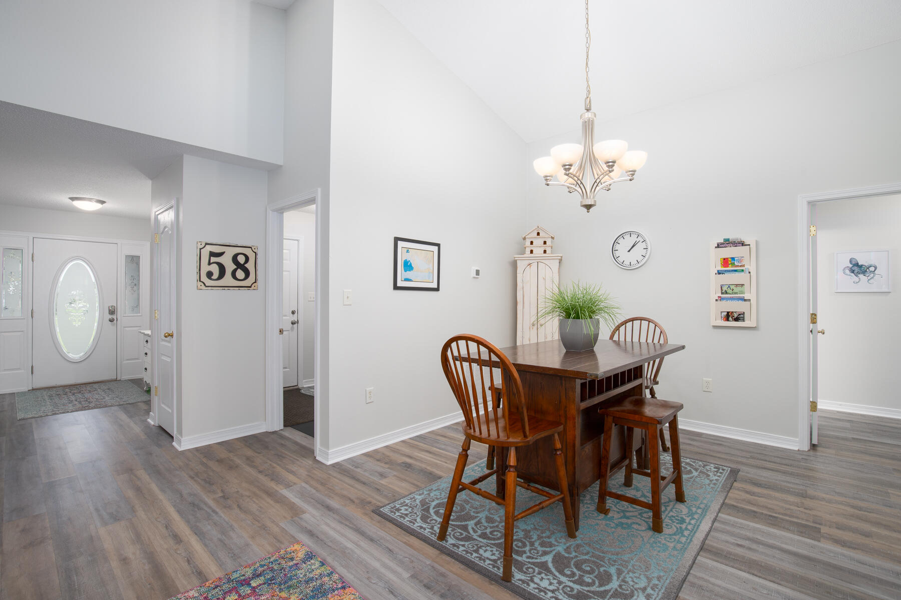 PARADISE RETREAT - Residential