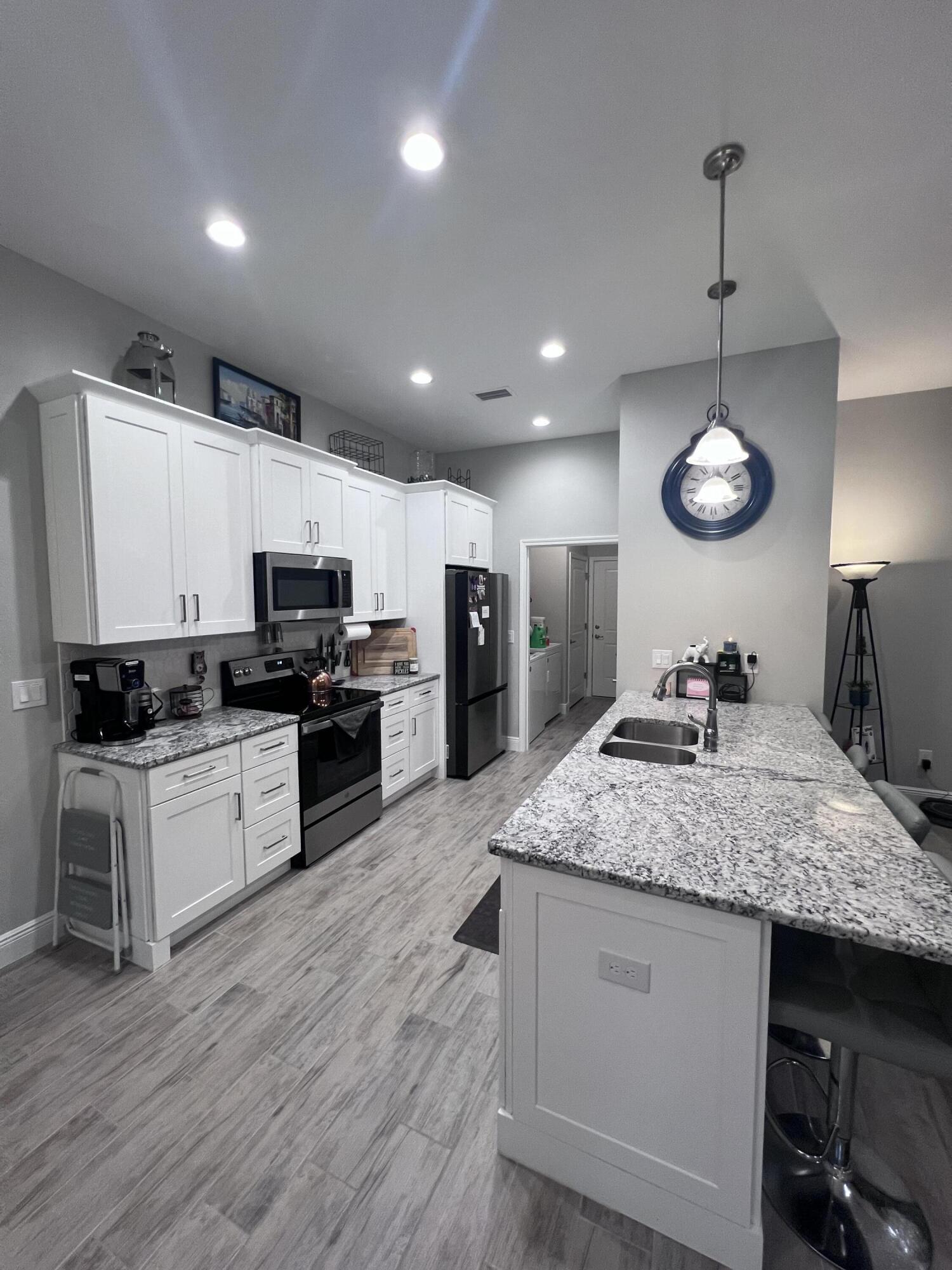 WILLIAMS S/D - Residential Lease