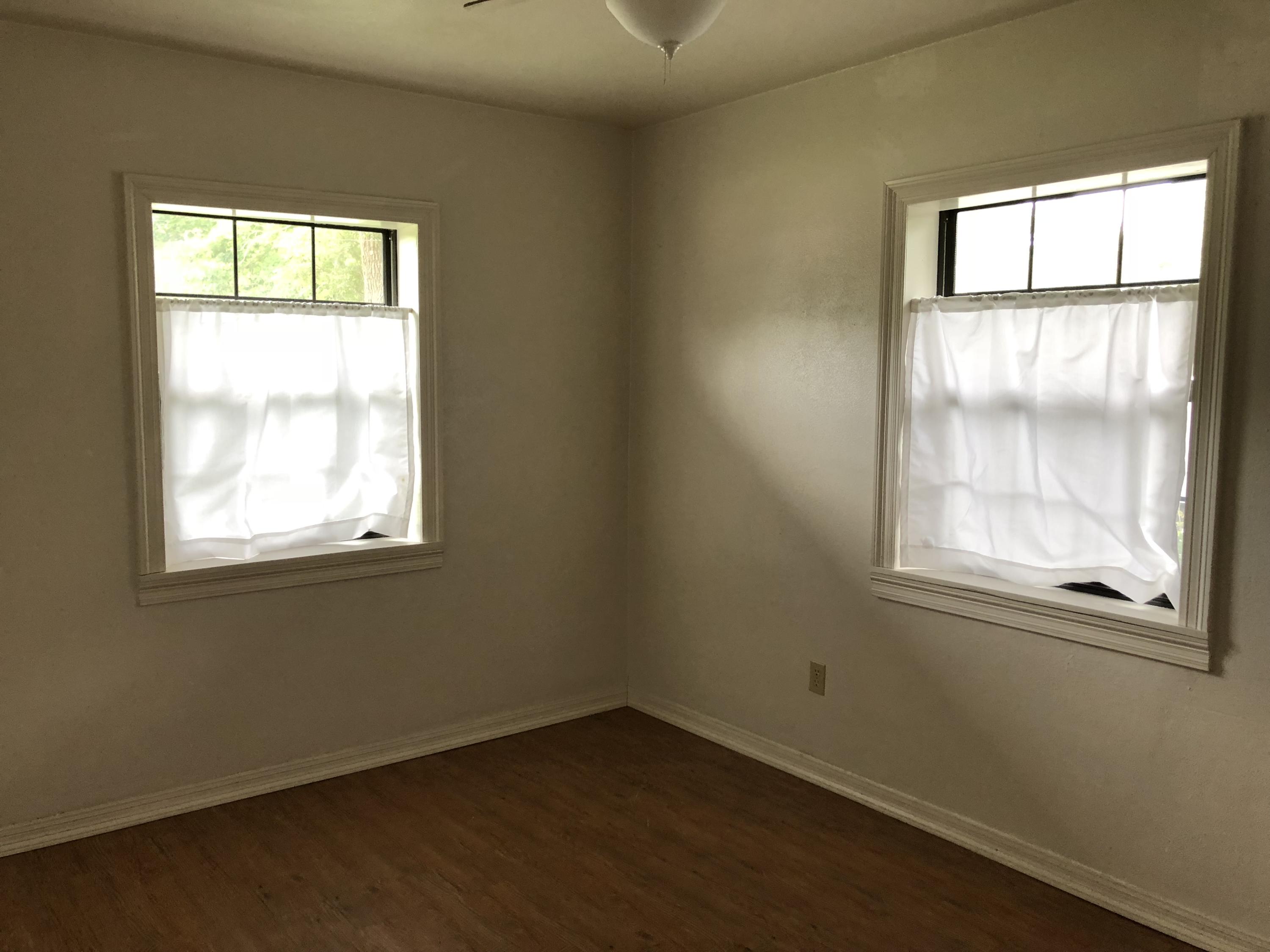RE-S/D PART ELLIOTT PT LOT 5 BLK F - Residential