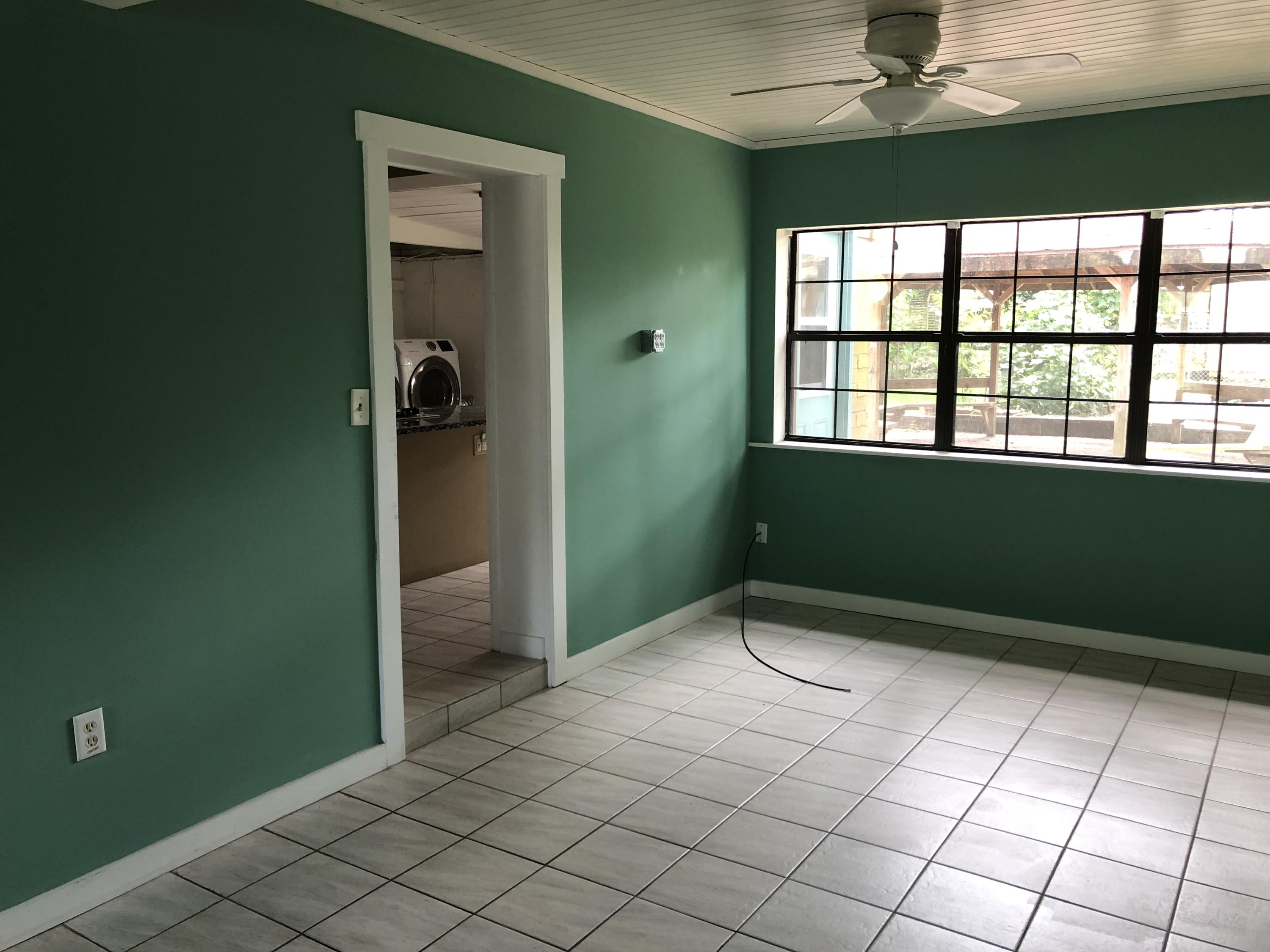 RE-S/D PART ELLIOTT PT LOT 5 BLK F - Residential