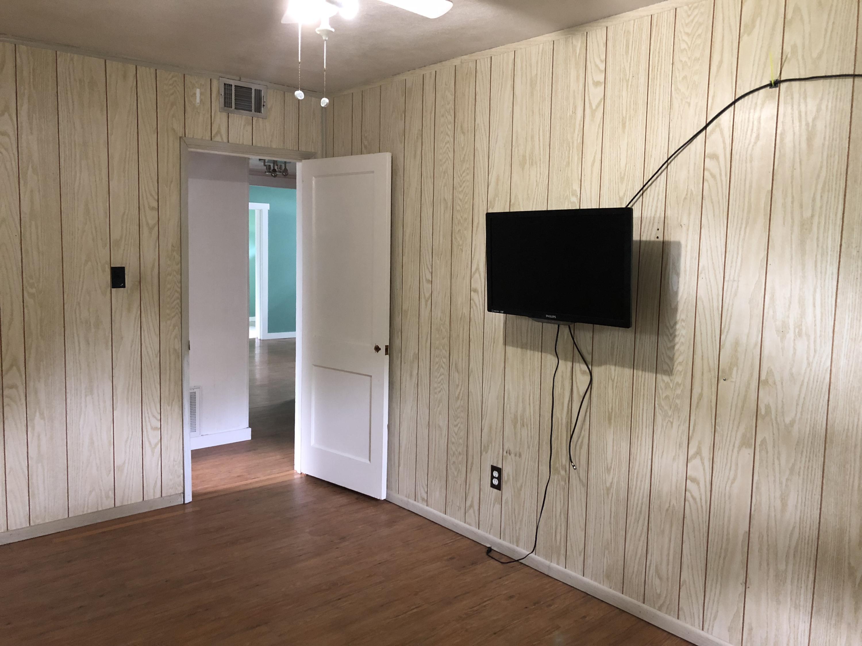 RE-S/D PART ELLIOTT PT LOT 5 BLK F - Residential