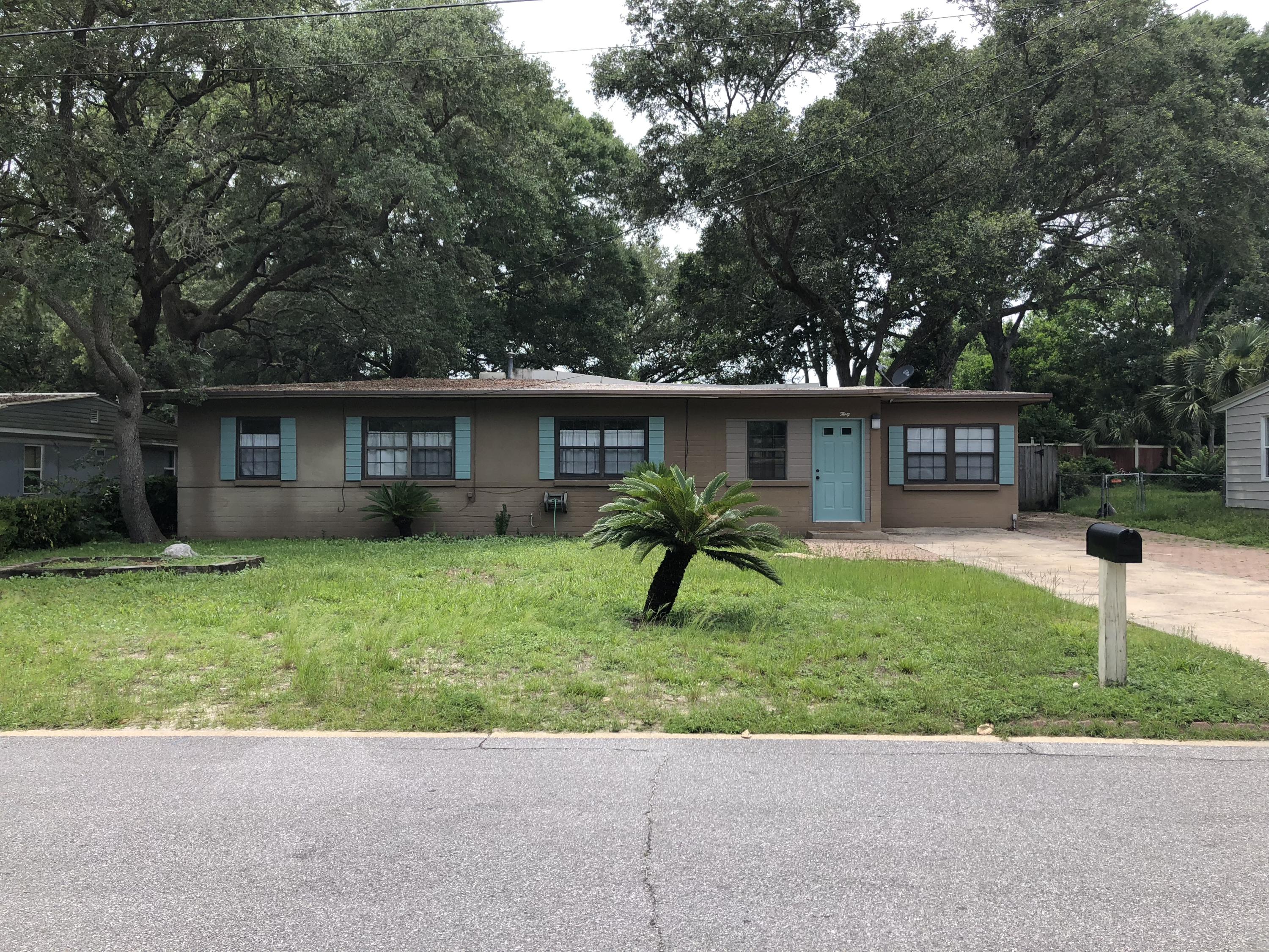 RE-S/D PART ELLIOTT PT LOT 5 BLK F - Residential