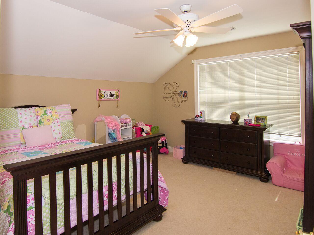 OAKMONT PLACE - Residential