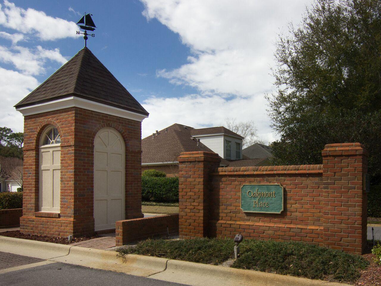 OAKMONT PLACE - Residential