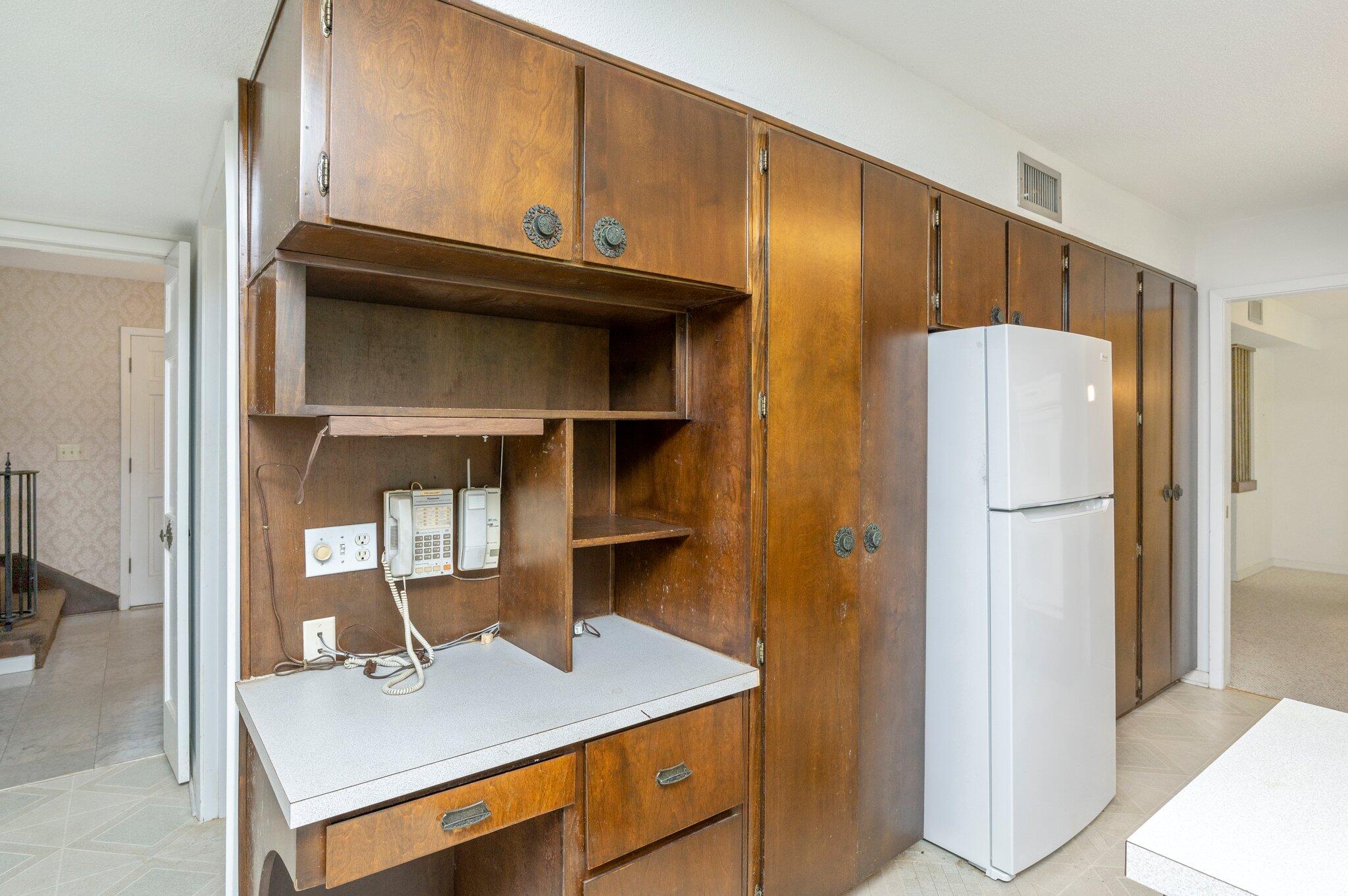 LAKE LORRAINE ESTATES 1 - Residential