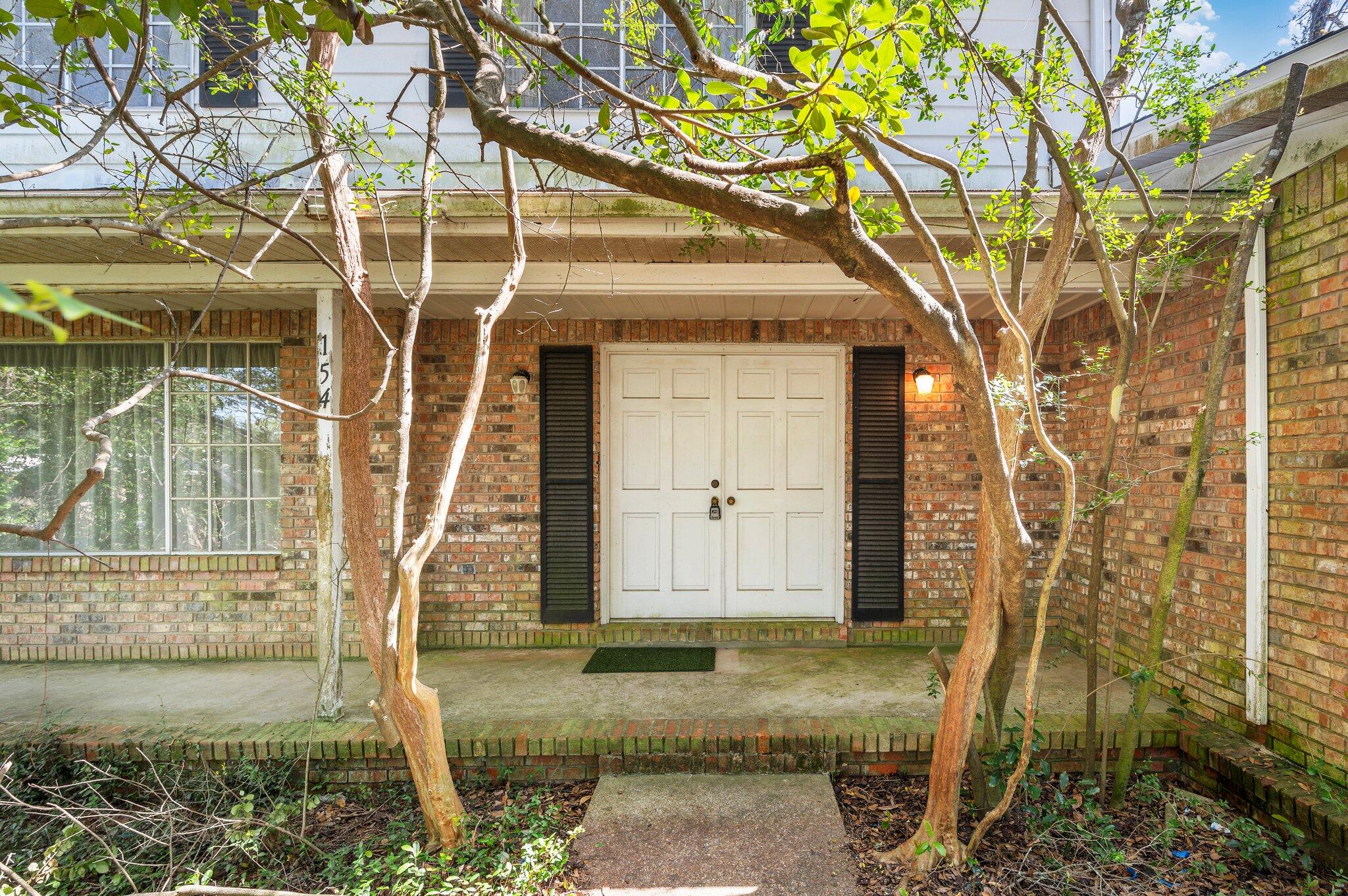 LAKE LORRAINE ESTATES 1 - Residential