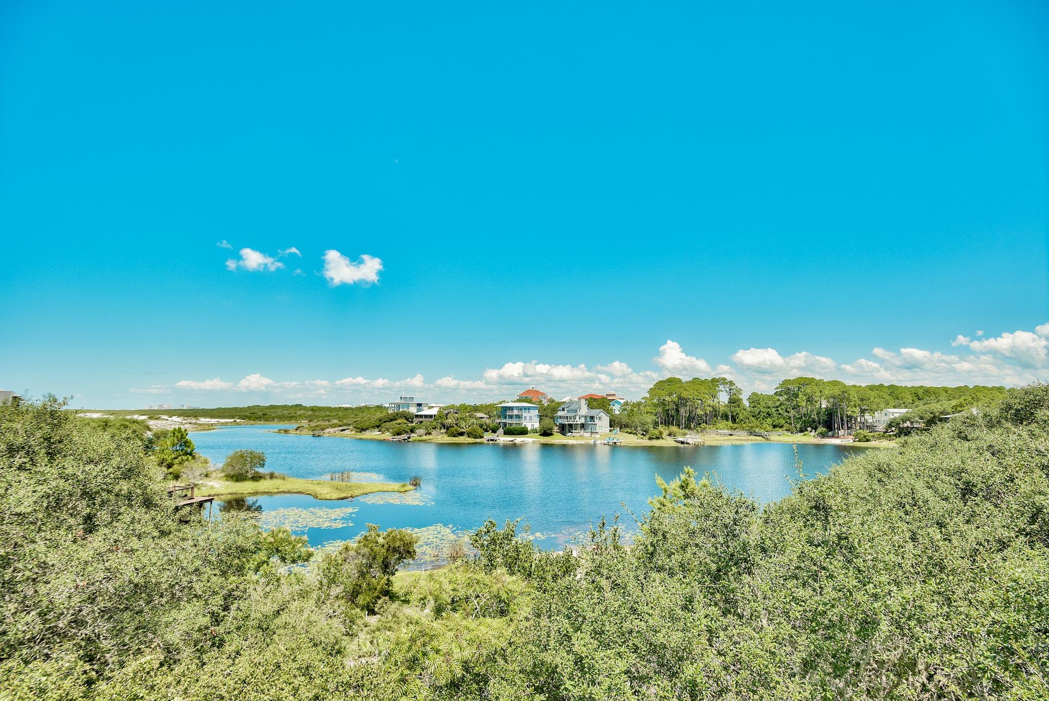 BEACH HIGHLAND - Residential