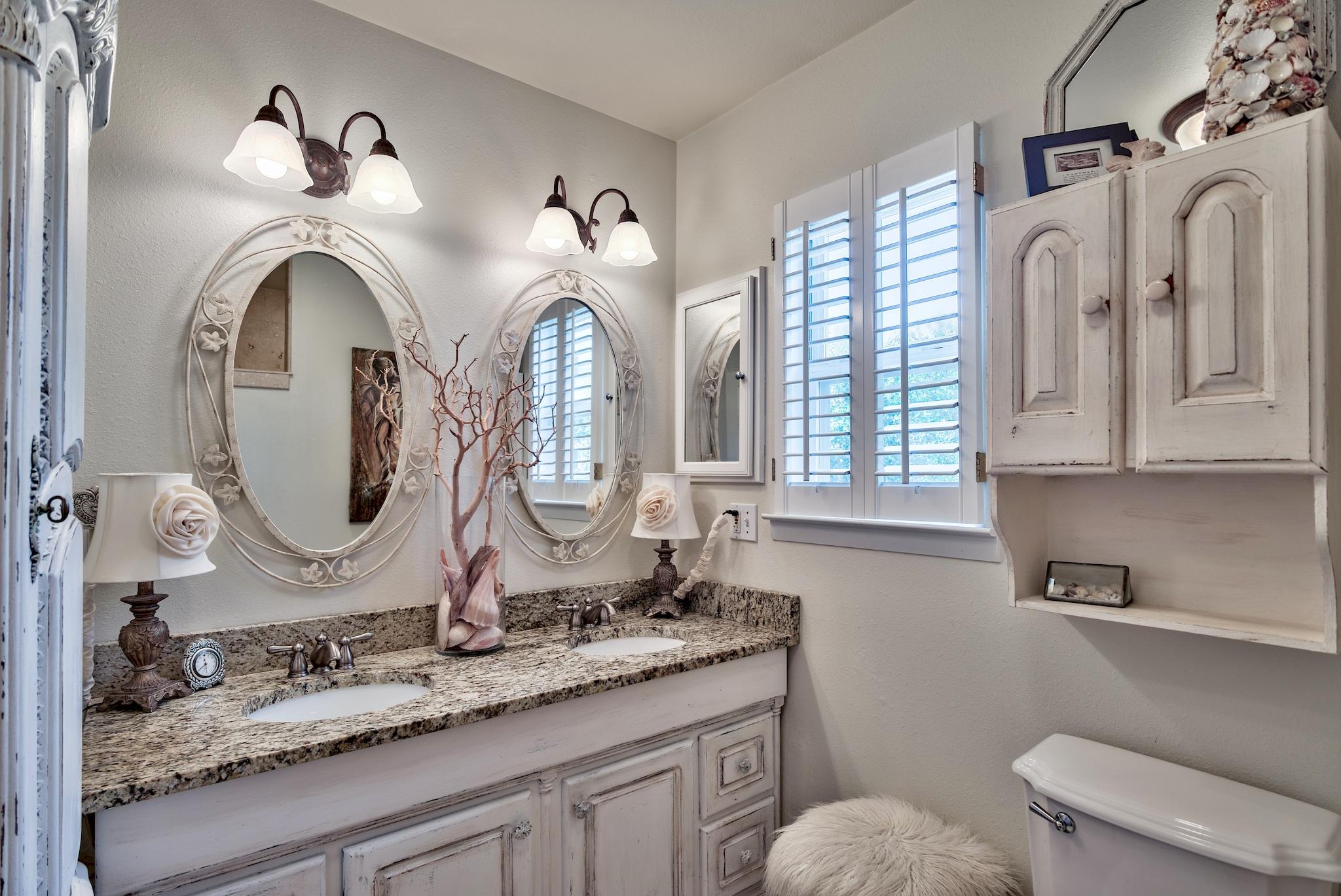 BEACH HIGHLAND - Residential