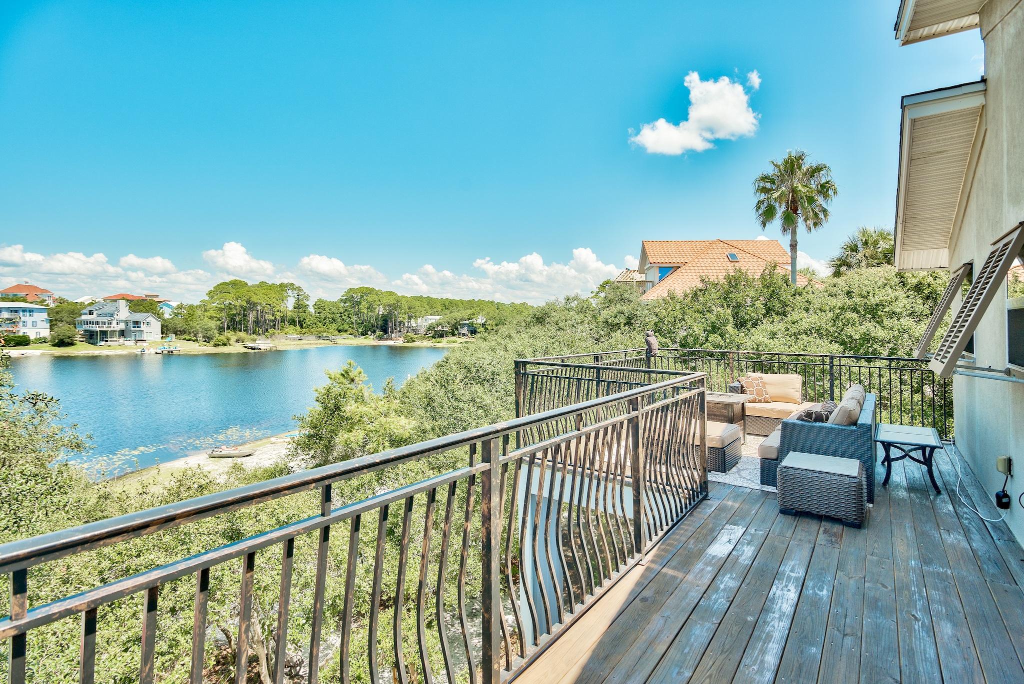 BEACH HIGHLAND - Residential