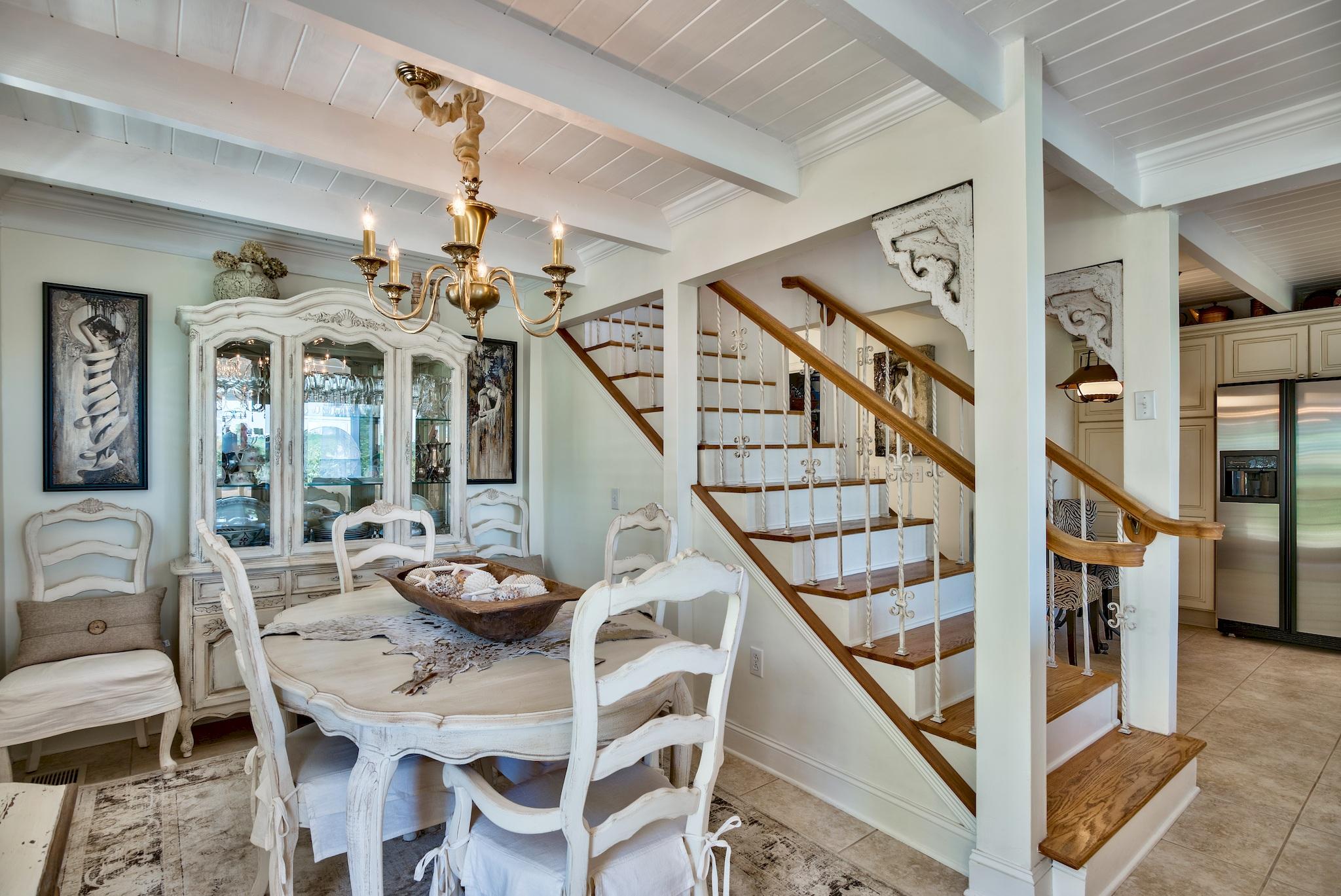 BEACH HIGHLAND - Residential