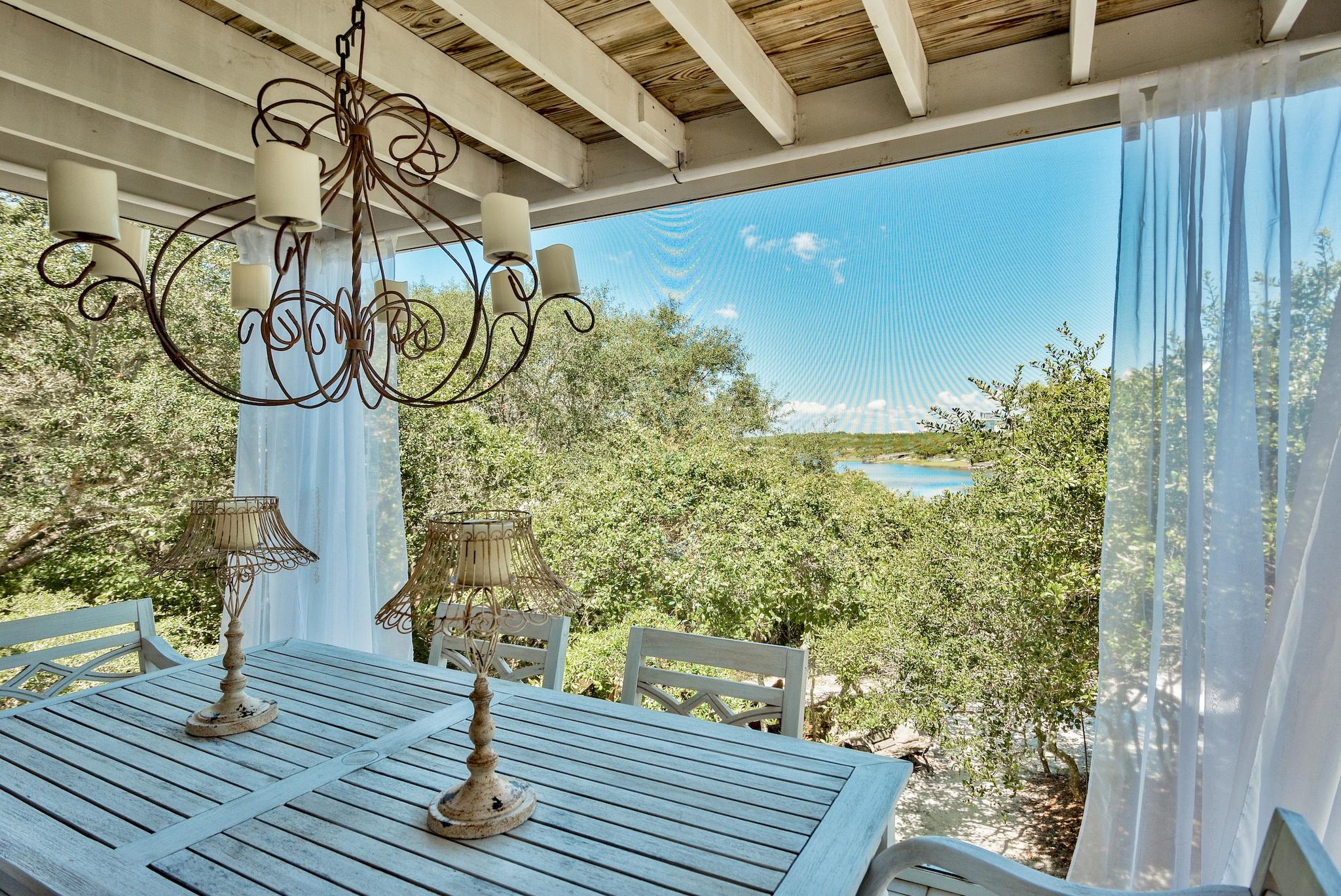 BEACH HIGHLAND - Residential