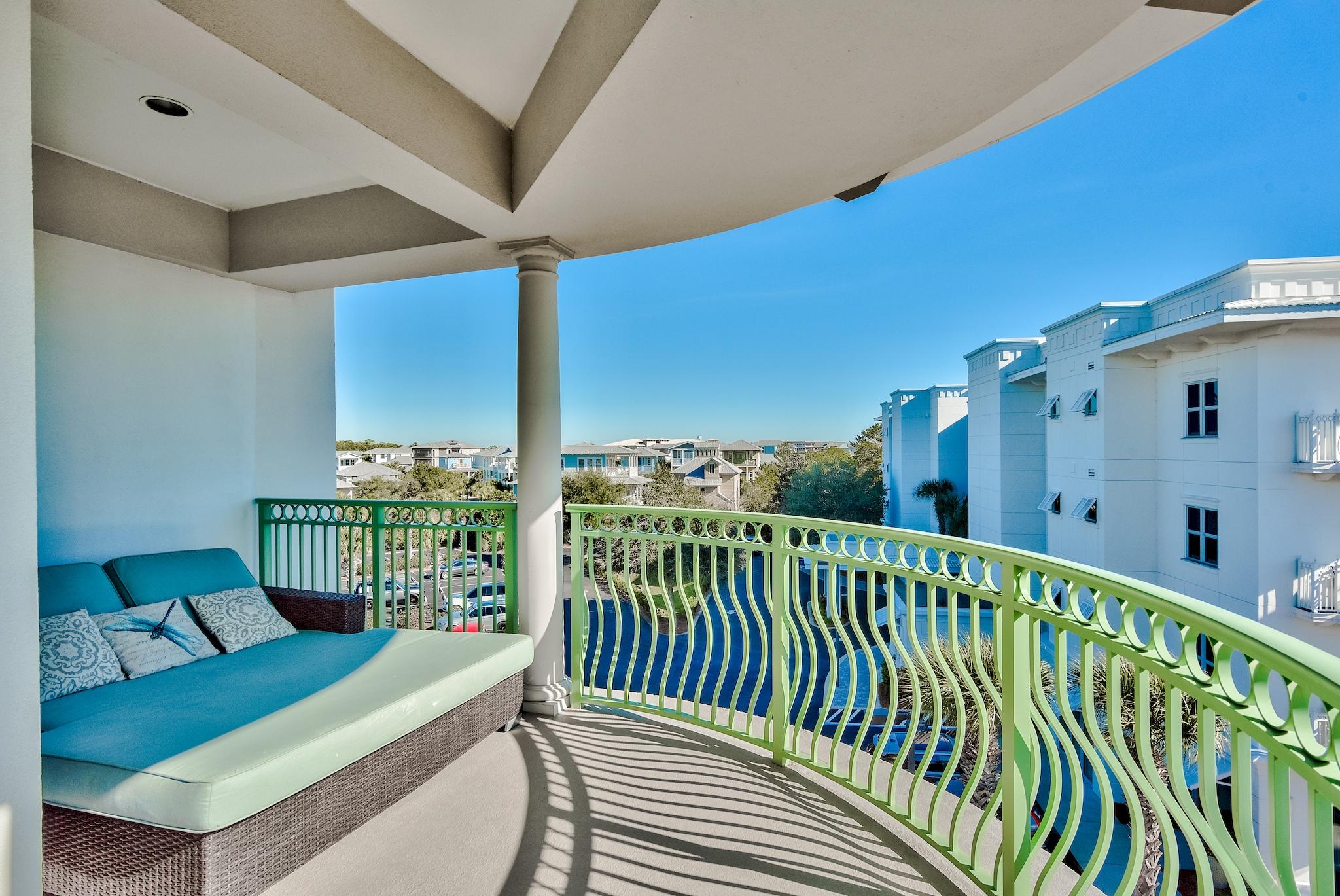 INN AT SEACREST BEACH (THE) - Residential