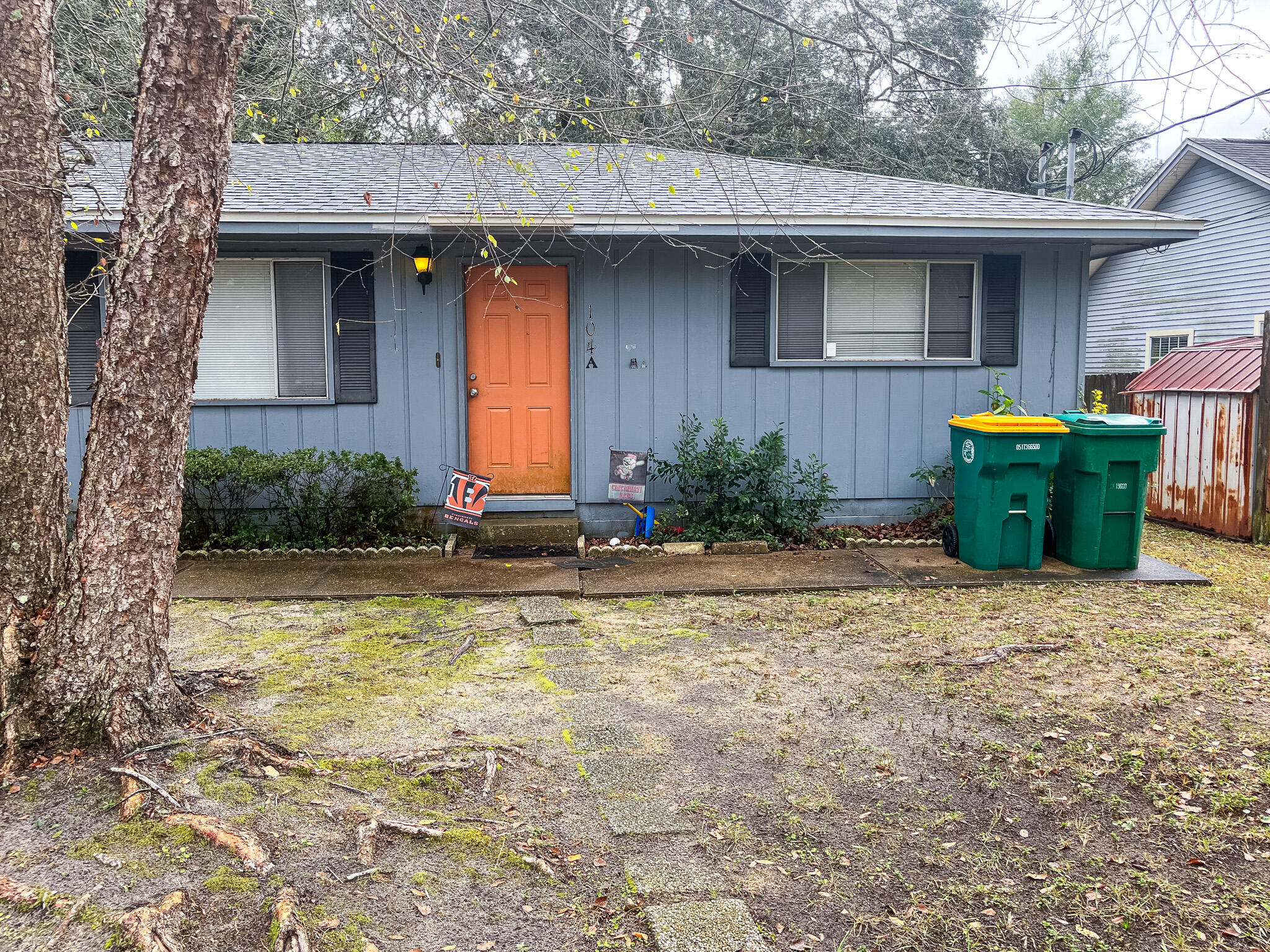 This 2-bedroom, 1-bathroom duplex unit offers comfortable, no-frills living in the heart of Shalimar. The home features a separate laundry room, a practical kitchen with a small dining area, and a cozy layout ideal for everyday needs.Step out back to enjoy a covered porch and a shared fenced yard, perfect for a quiet cup of coffee. The unit includes a driveway with ample parking. Looking for something simple in a convenient location near Eglin AFB, schools, and local shops? This one checks the box. No smoking, including vapes. Pets considered on a case by case basis with prior owner approval.