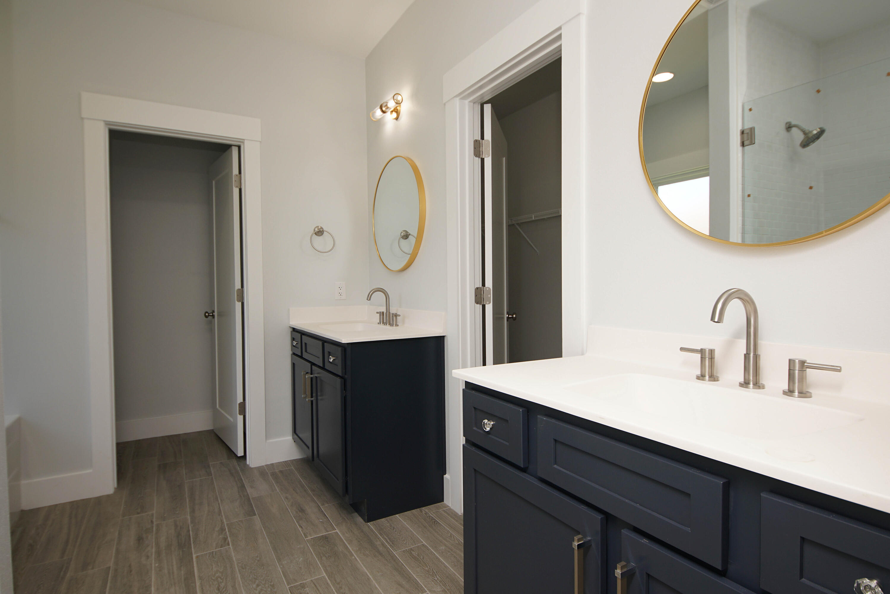BISCAYNE POINTE - Residential