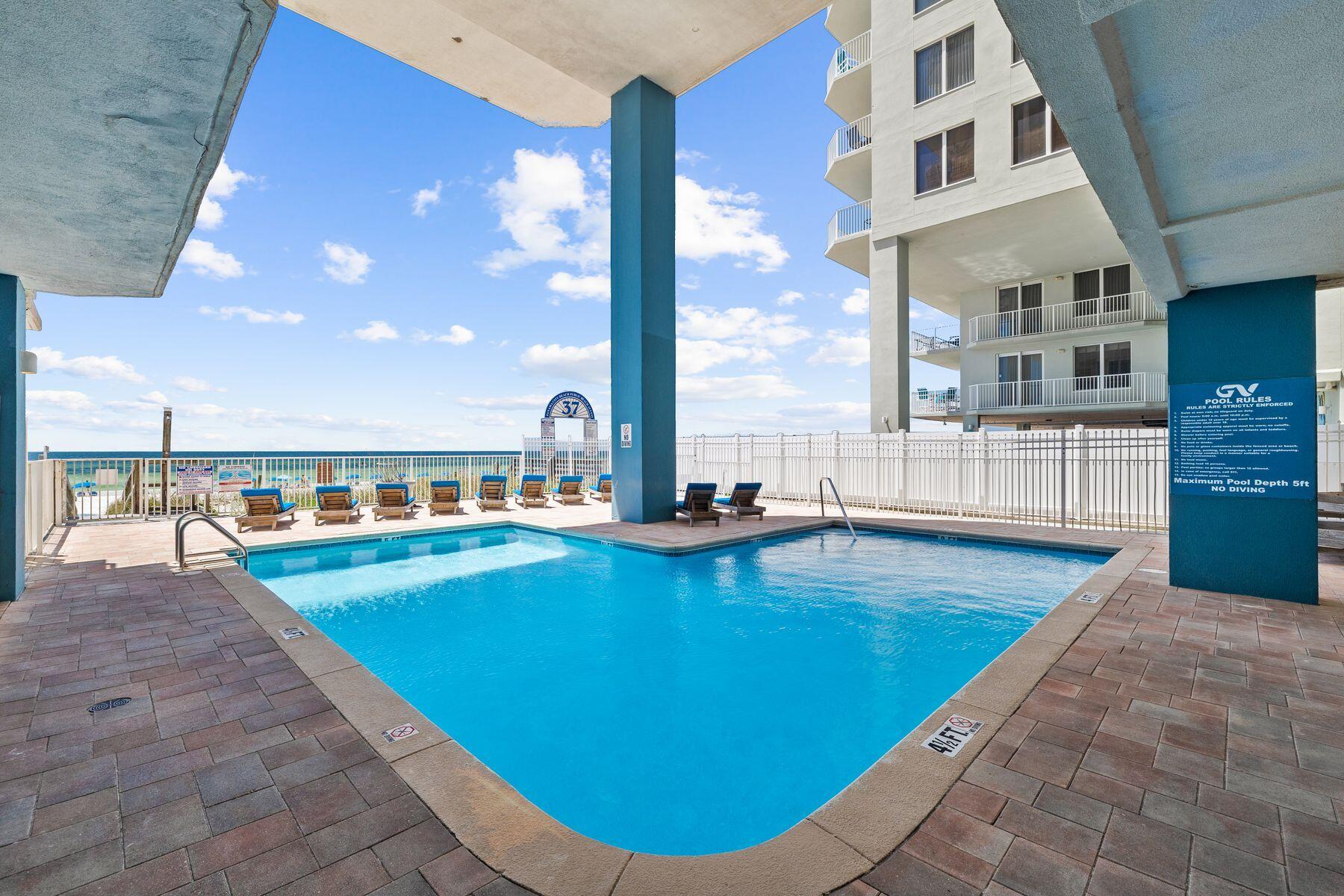 GRANDVIEW EAST - Residential