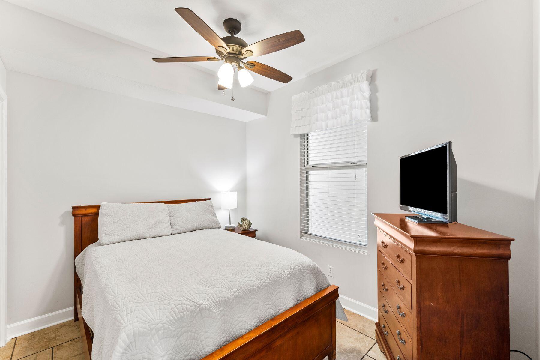 GRANDVIEW EAST - Residential