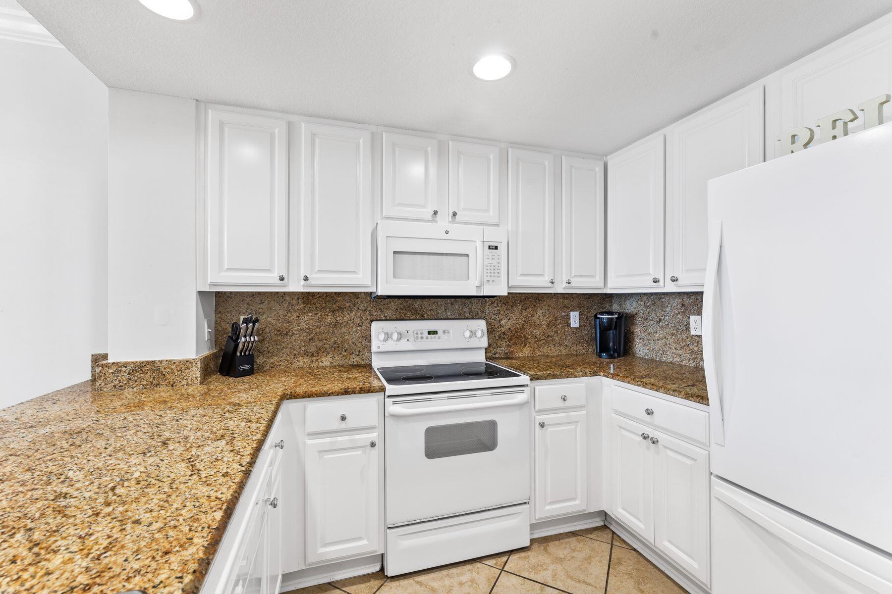 GRANDVIEW EAST - Residential