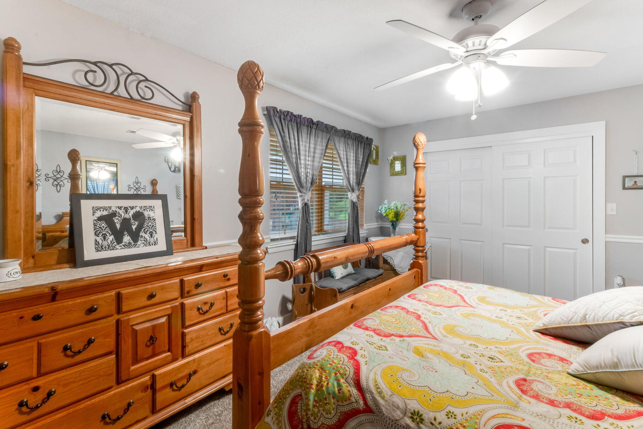 COUNTRY CLUB ESTATES - Residential