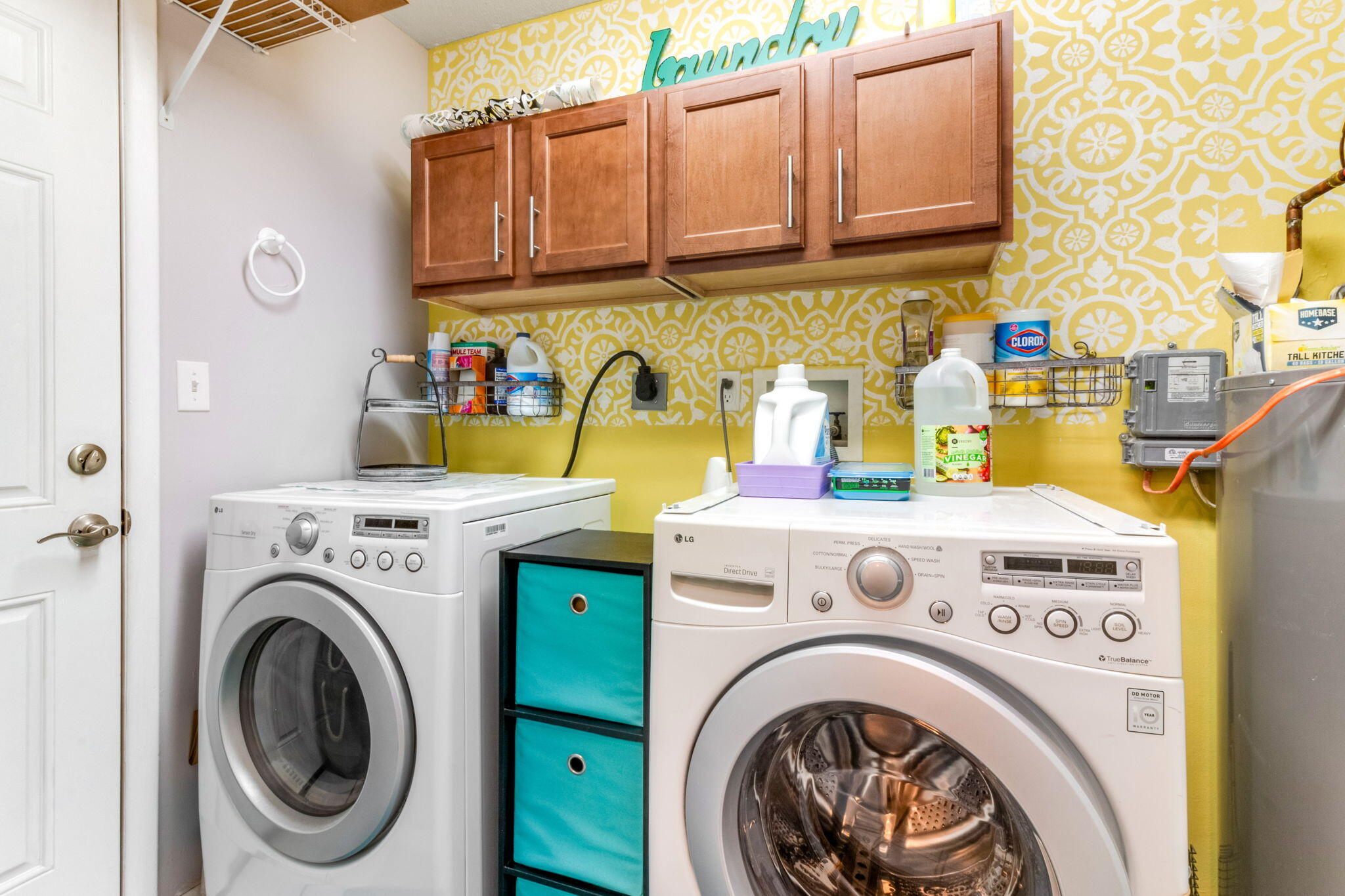 COUNTRY CLUB ESTATES - Residential