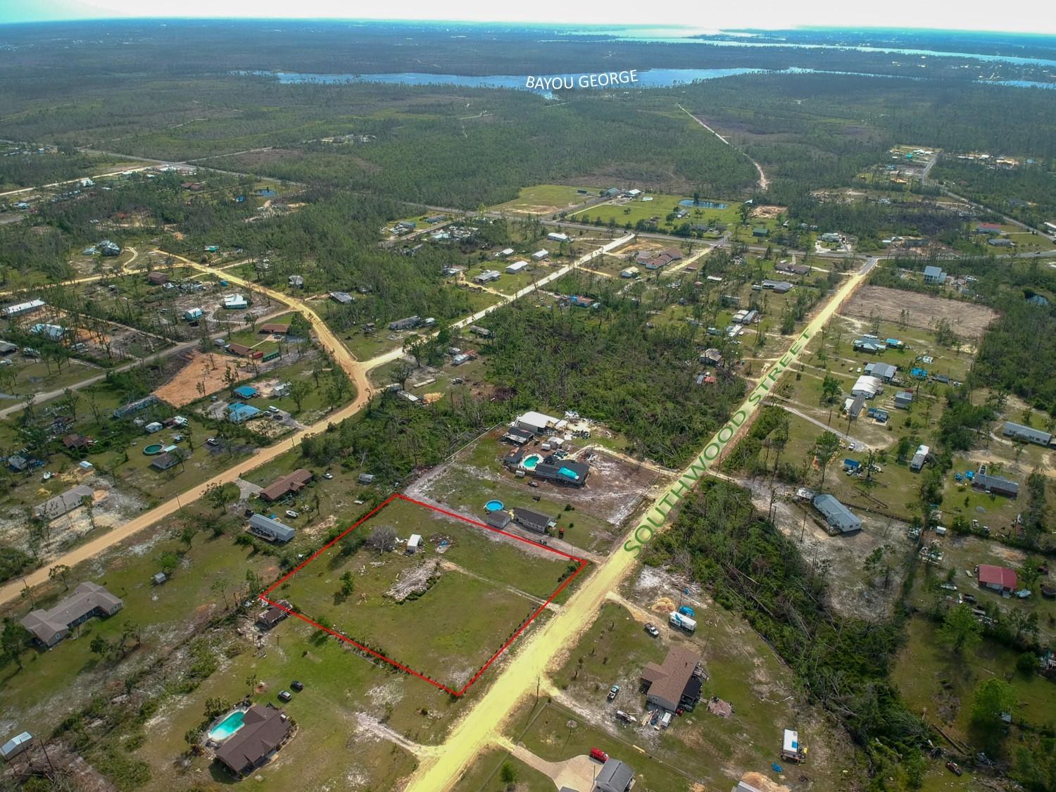 NO RECORDED SUBDIVISION - Land