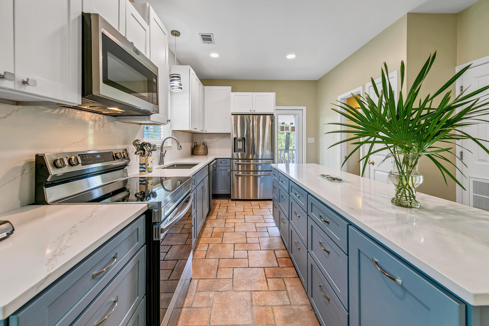 OLD FLORIDA COTTAGES - Residential