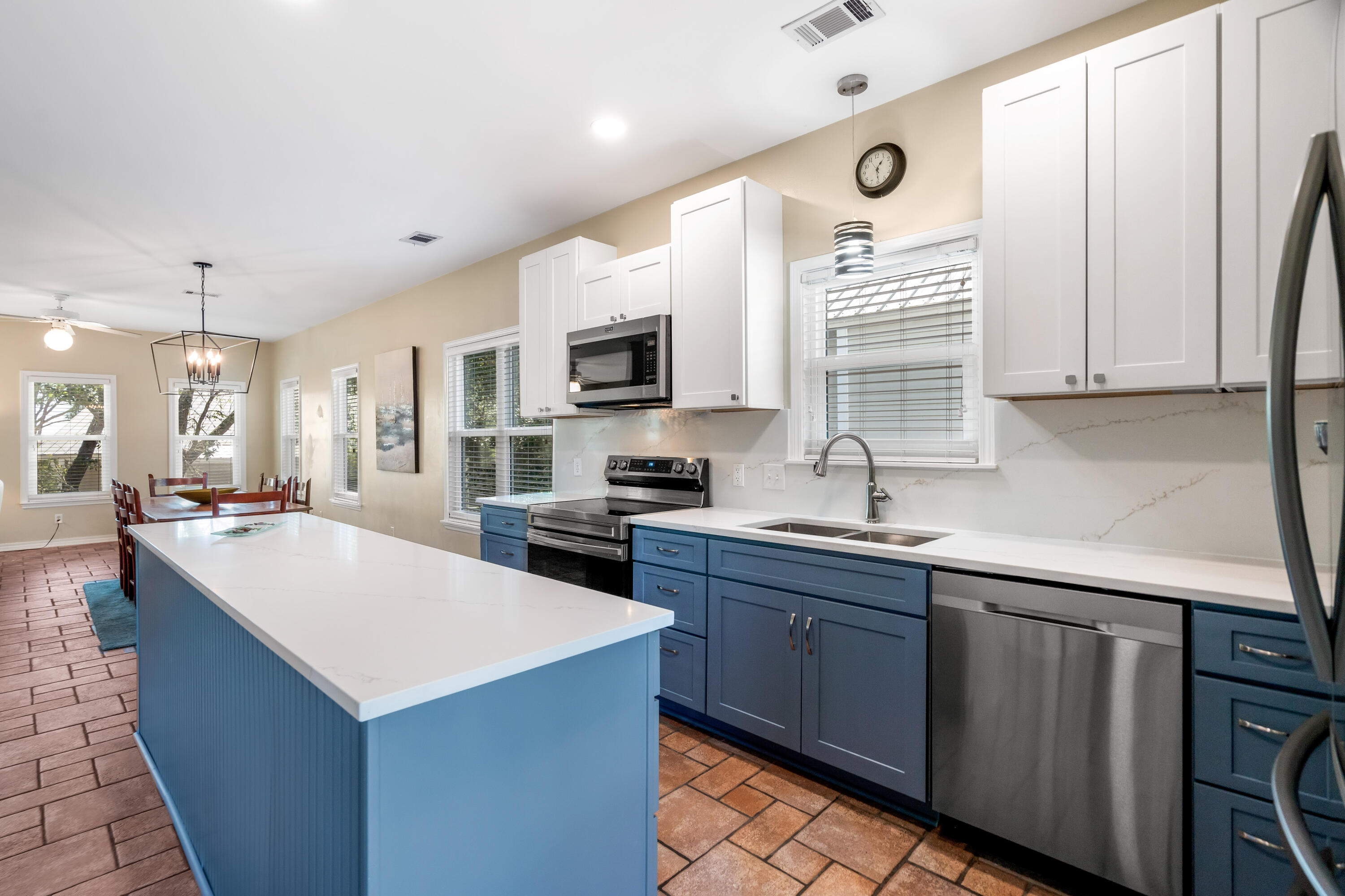 OLD FLORIDA COTTAGES - Residential