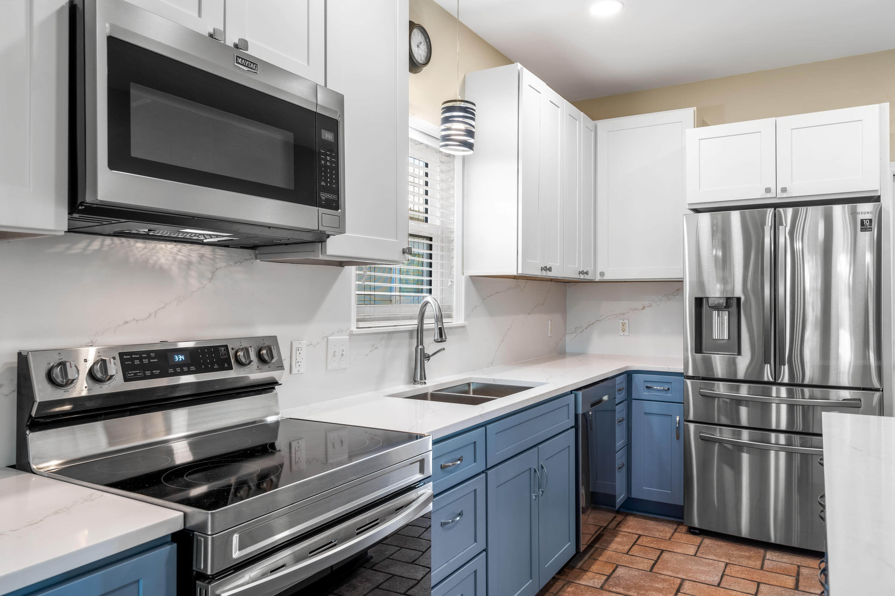 OLD FLORIDA COTTAGES - Residential