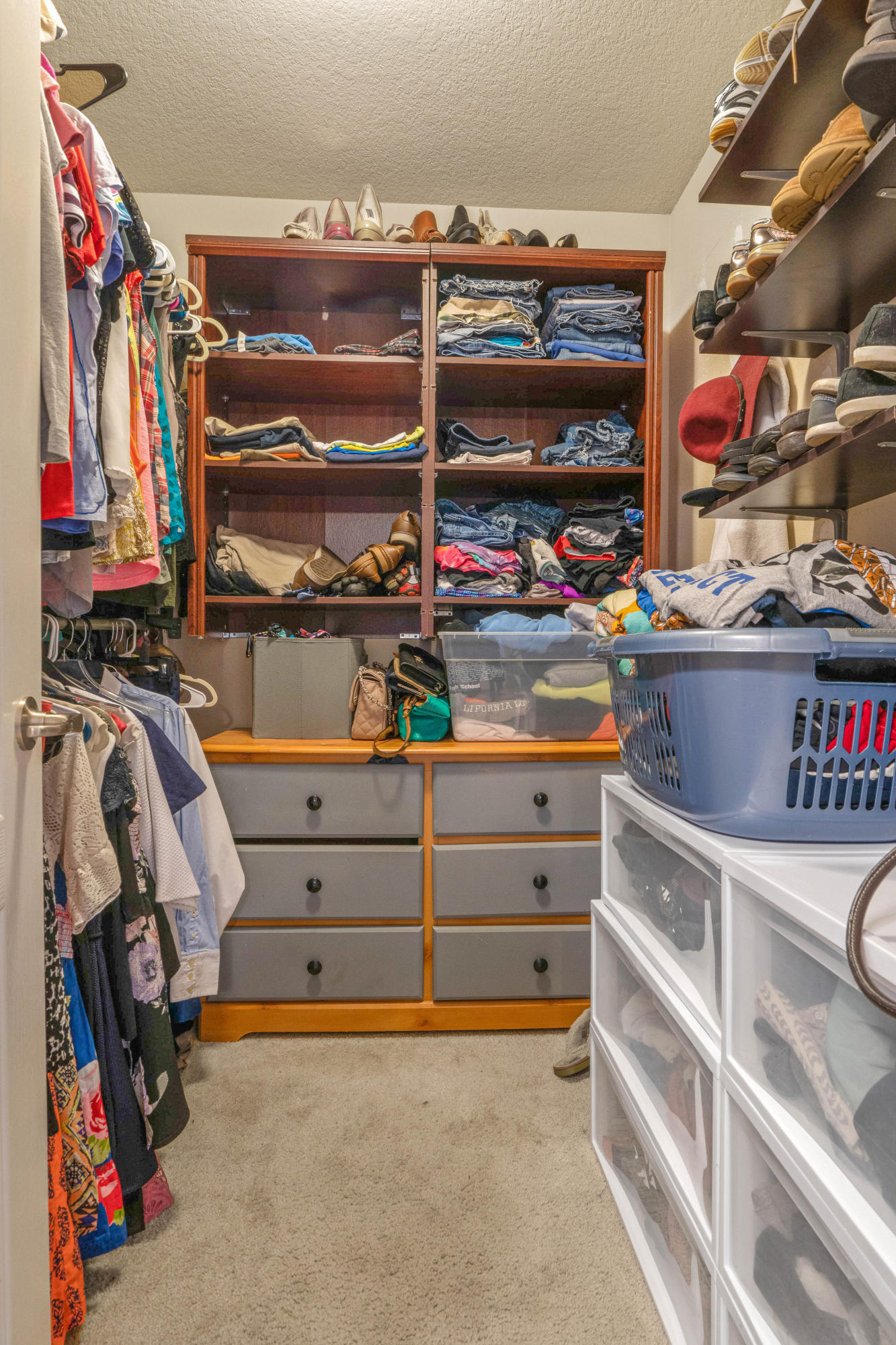 OLD BETHEL ESTATES PHASE II - Residential