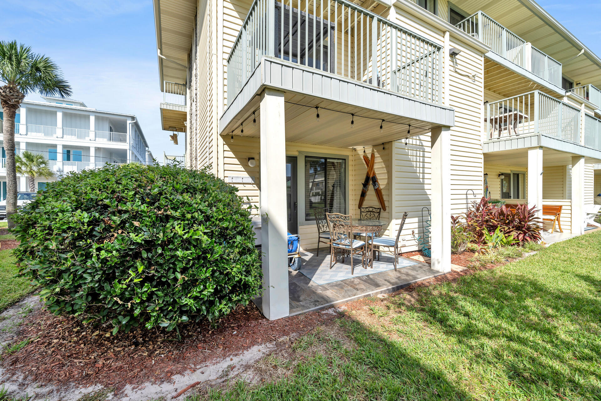 SANDPRINTS CONDO - Residential