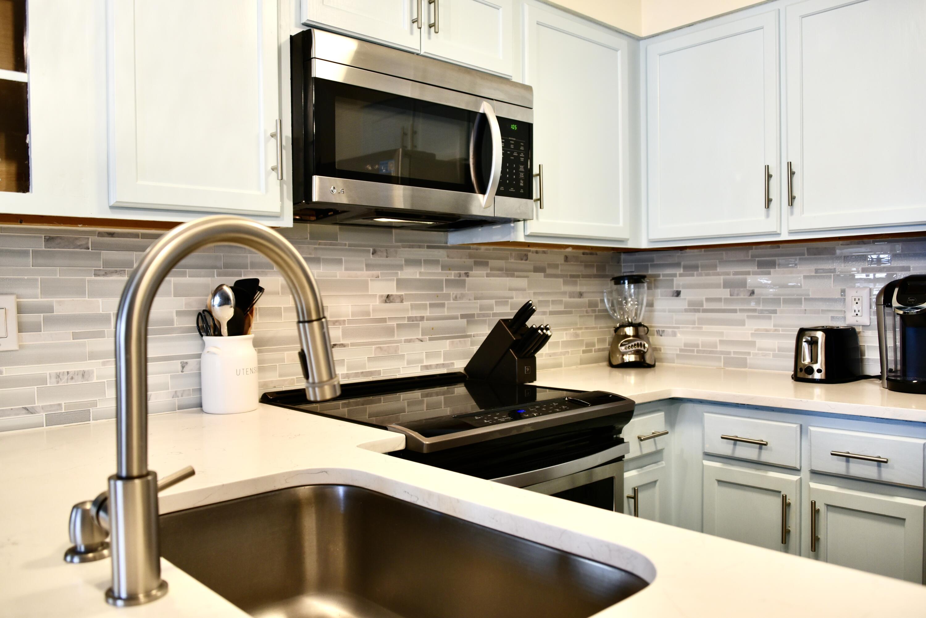 SANDPRINTS CONDO - Residential