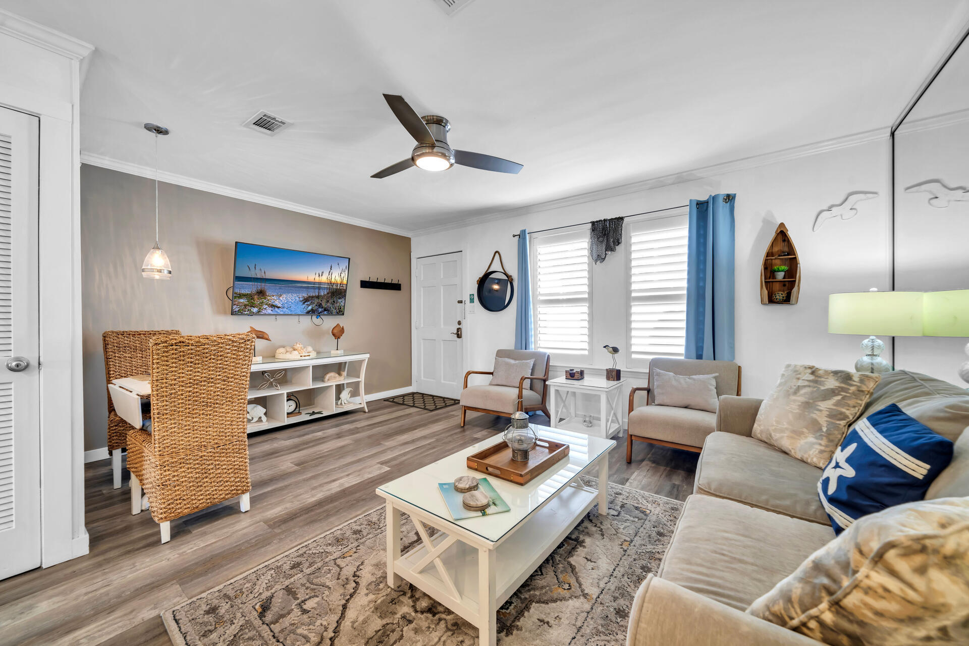 SANDPRINTS CONDO - Residential