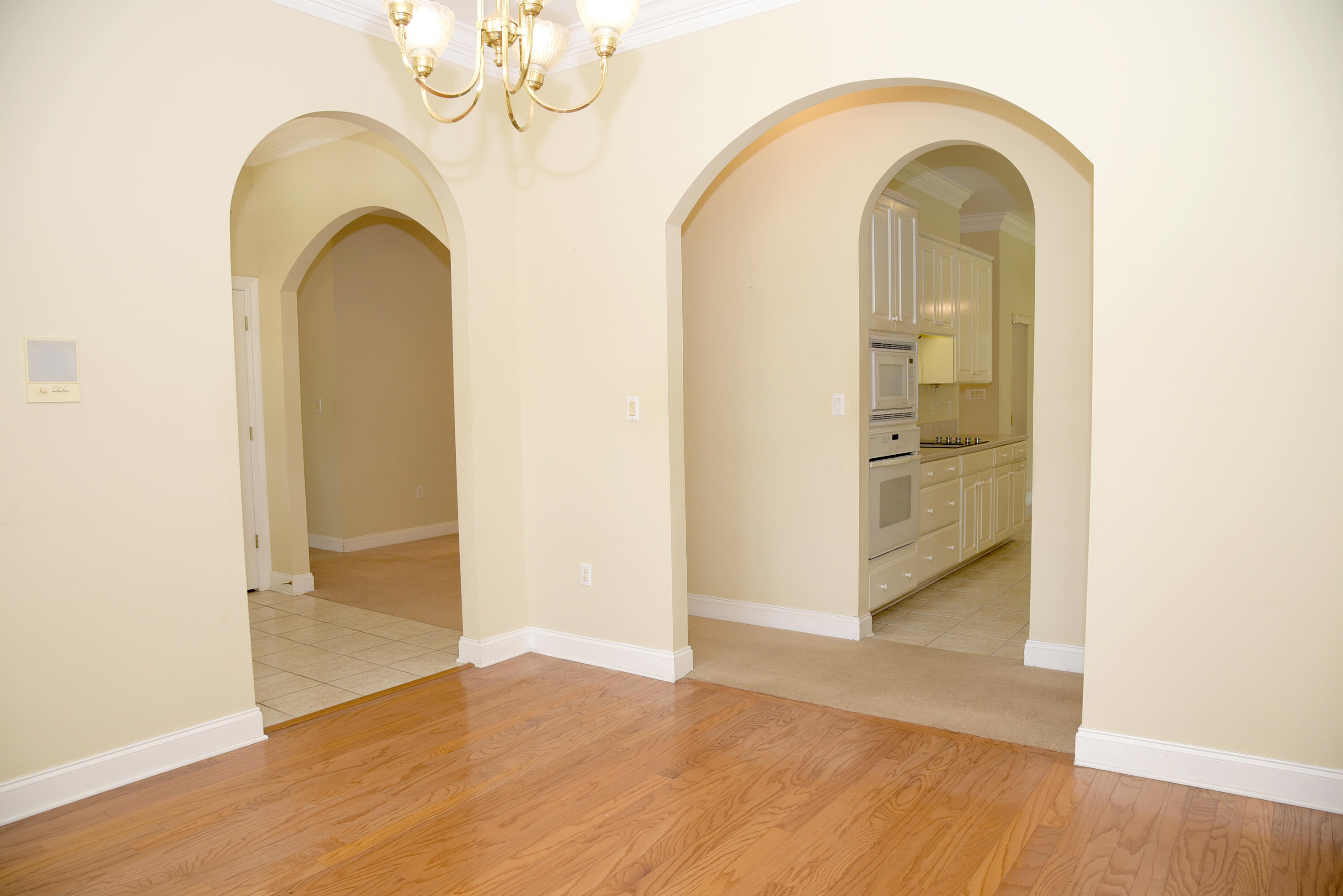 DANA POINTE - Residential