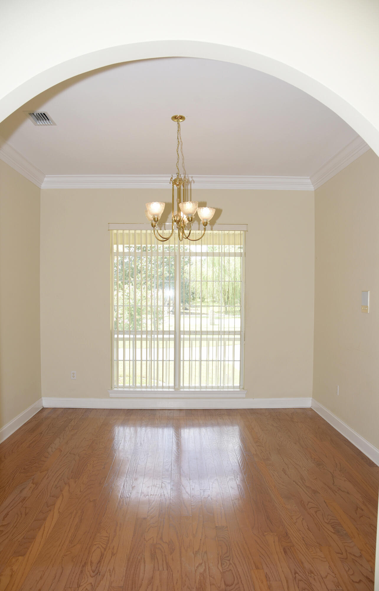 DANA POINTE - Residential