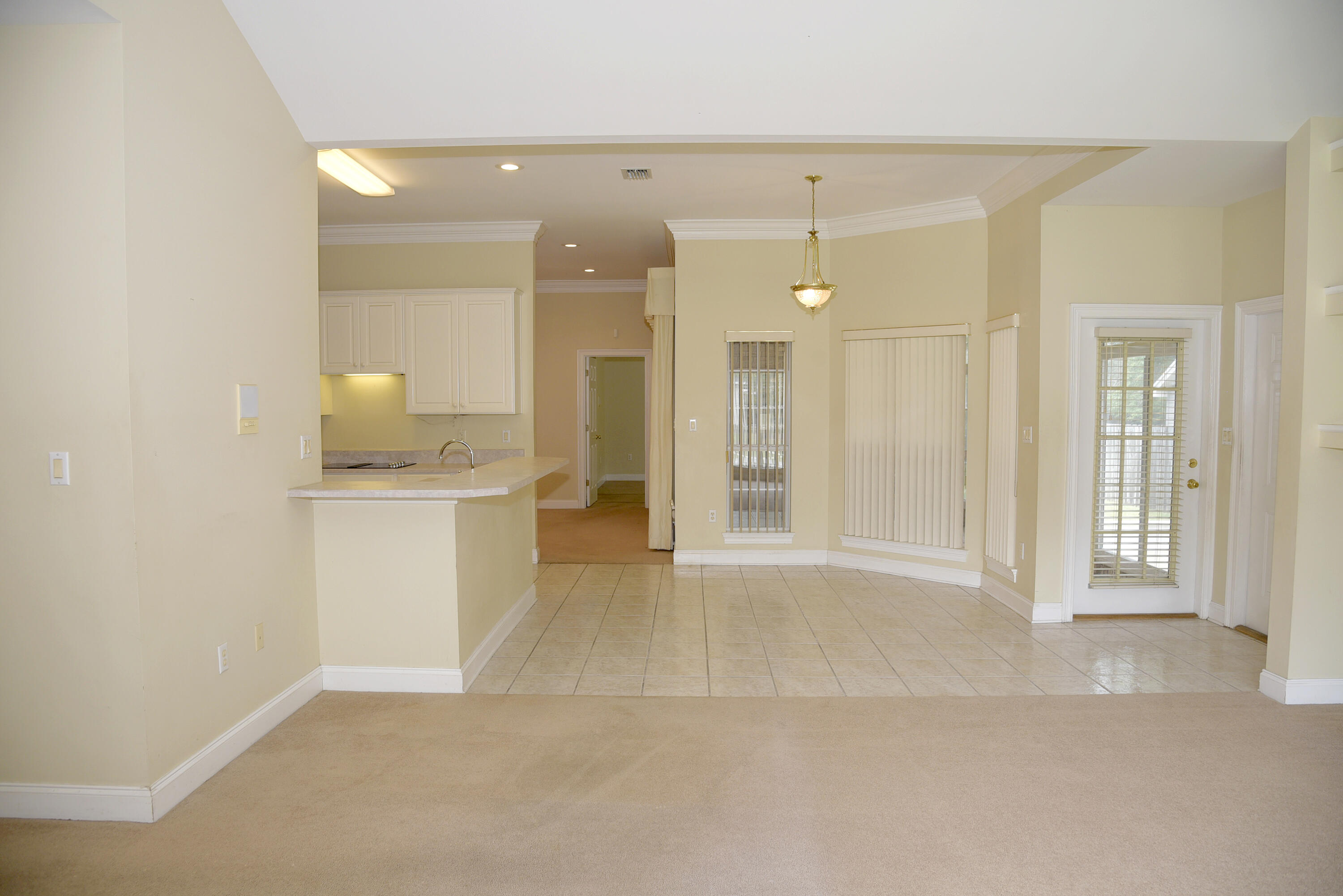 DANA POINTE - Residential