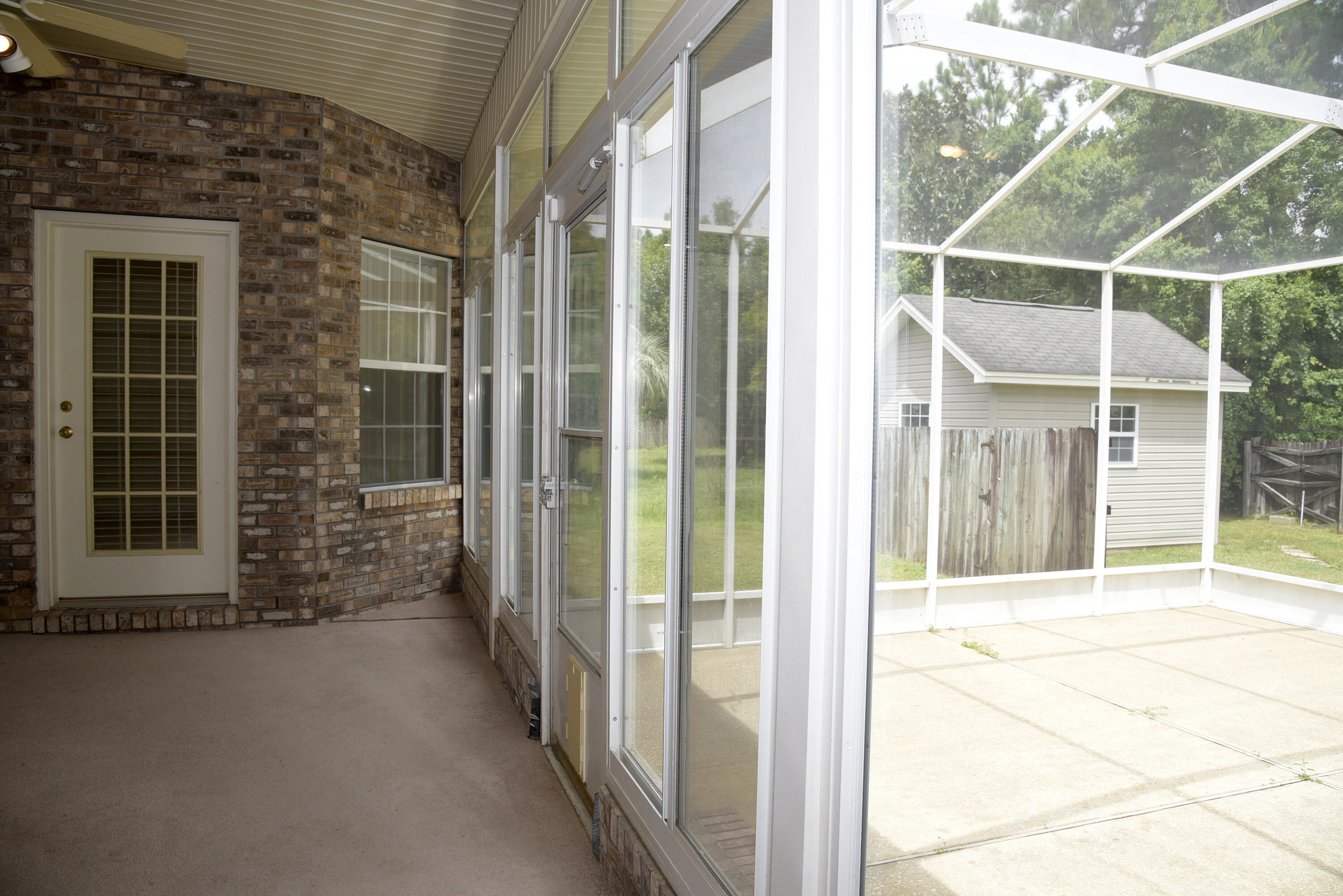 DANA POINTE - Residential