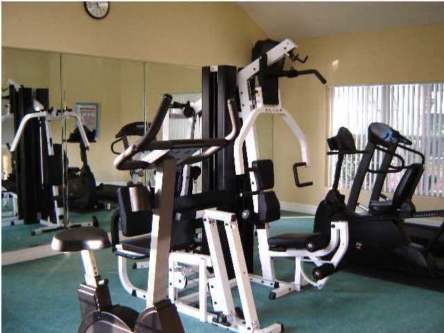 FLORIDA CLUB - Residential Lease